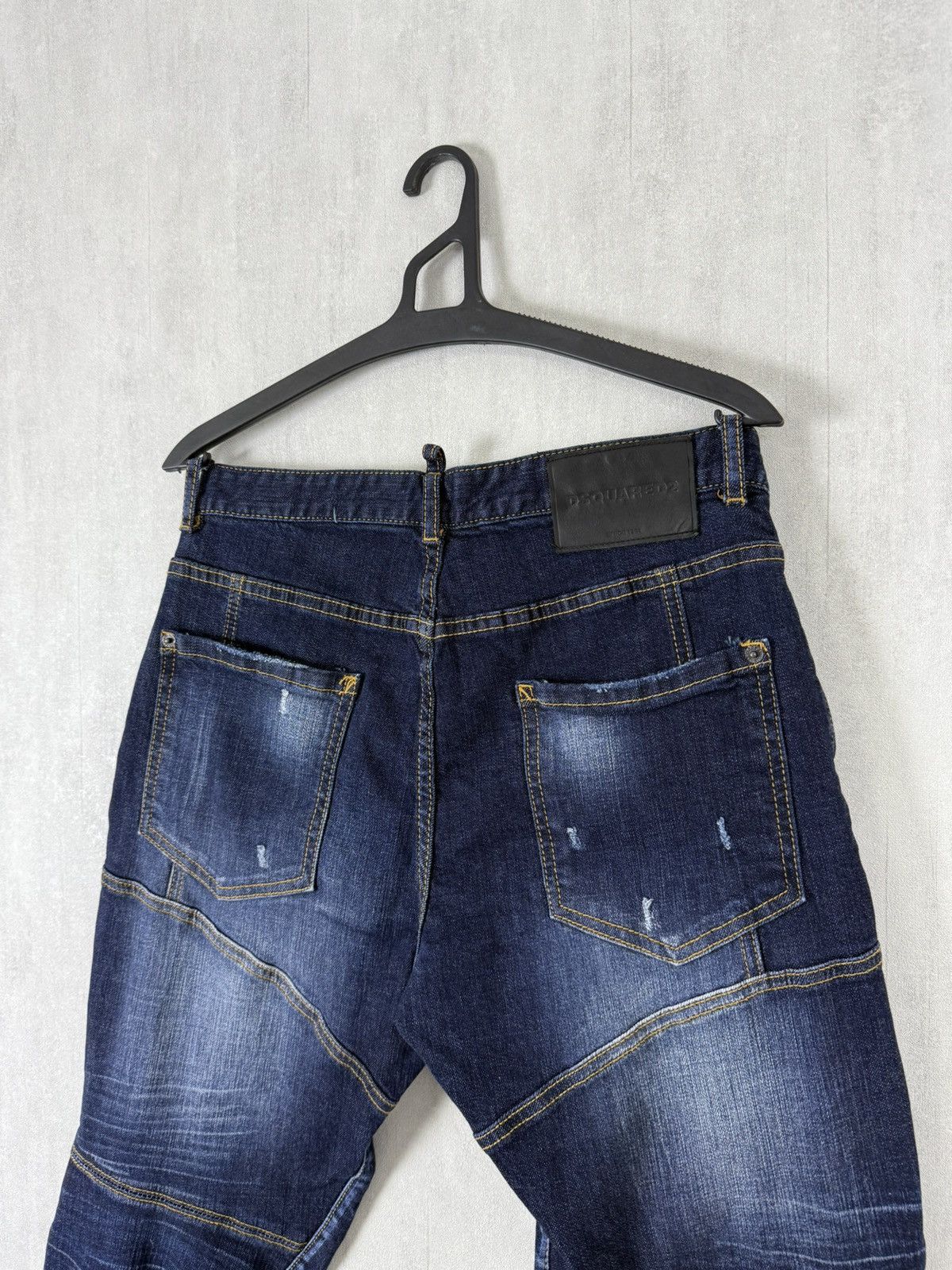 Dsquared2 Dsquared2 Men’s Classic Kenny Twist Denim Jeans Pants Siz 50 Size US 33 - 14 Thumbnail