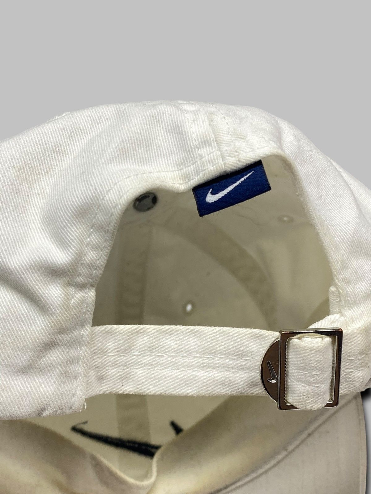 Nike Nike Cap Vintage Swoosh White 90s Size ONE SIZE - 6 Thumbnail
