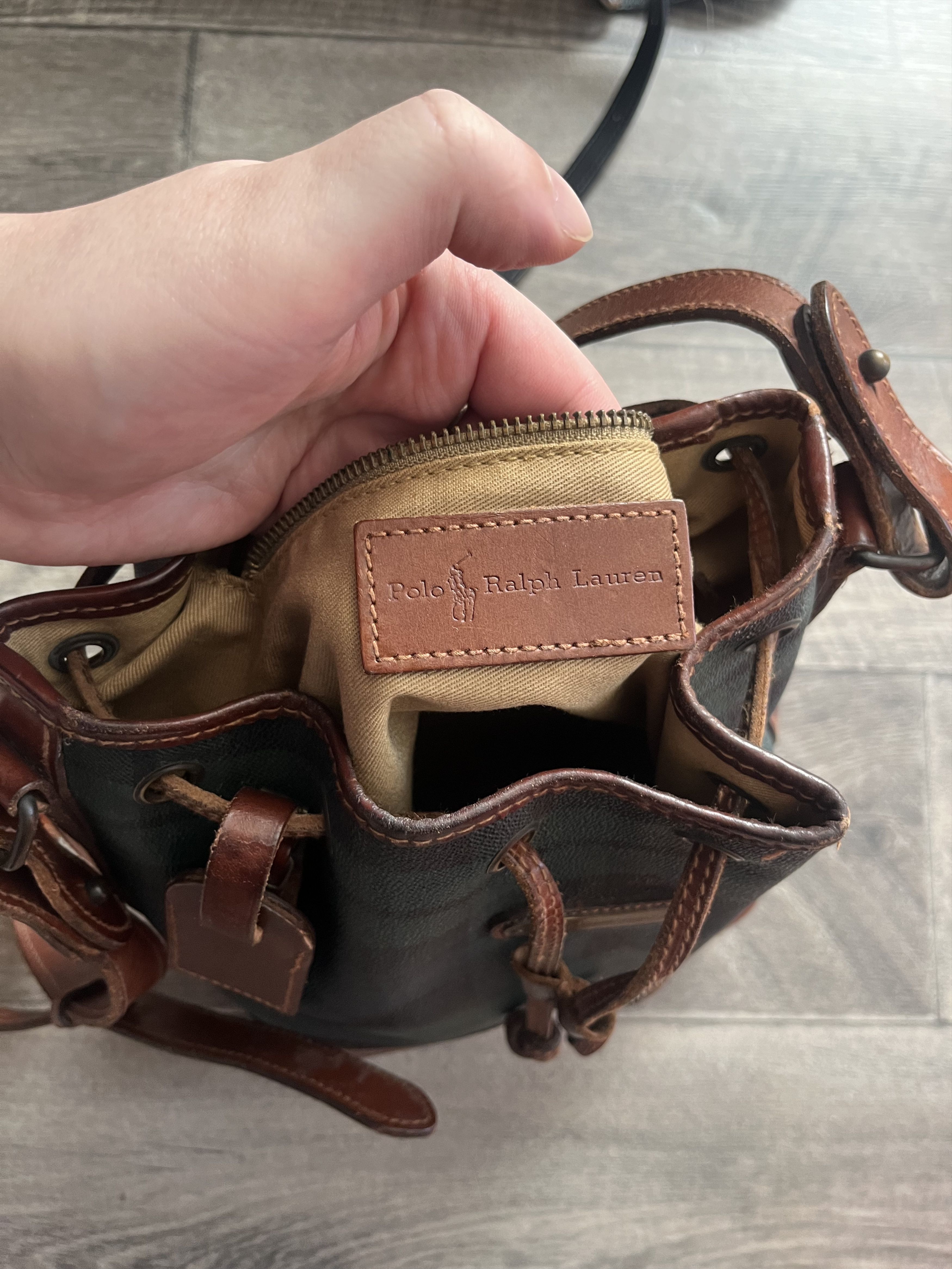 Polo Ralph Lauren VNTG Polo Ralph Lauren Blackwatch Plaid Leather Bucket Bag Size ONE SIZE - 16 Thumbnail