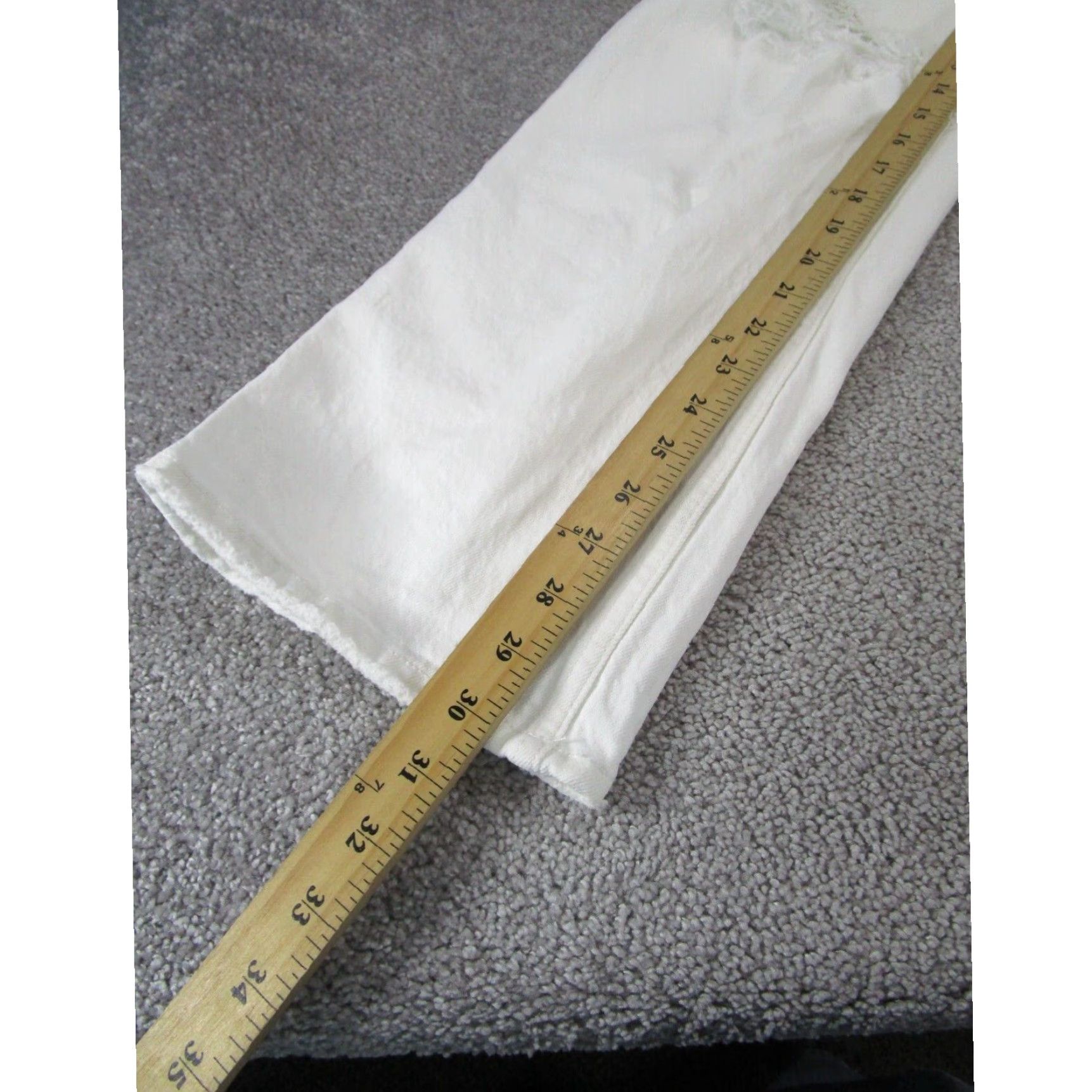Abercrombie & Fitch Abercrombie Fitch Womens High Rise Straight Jeans White Ripped Size 24" / US 00 / IT 34 - 4 Thumbnail