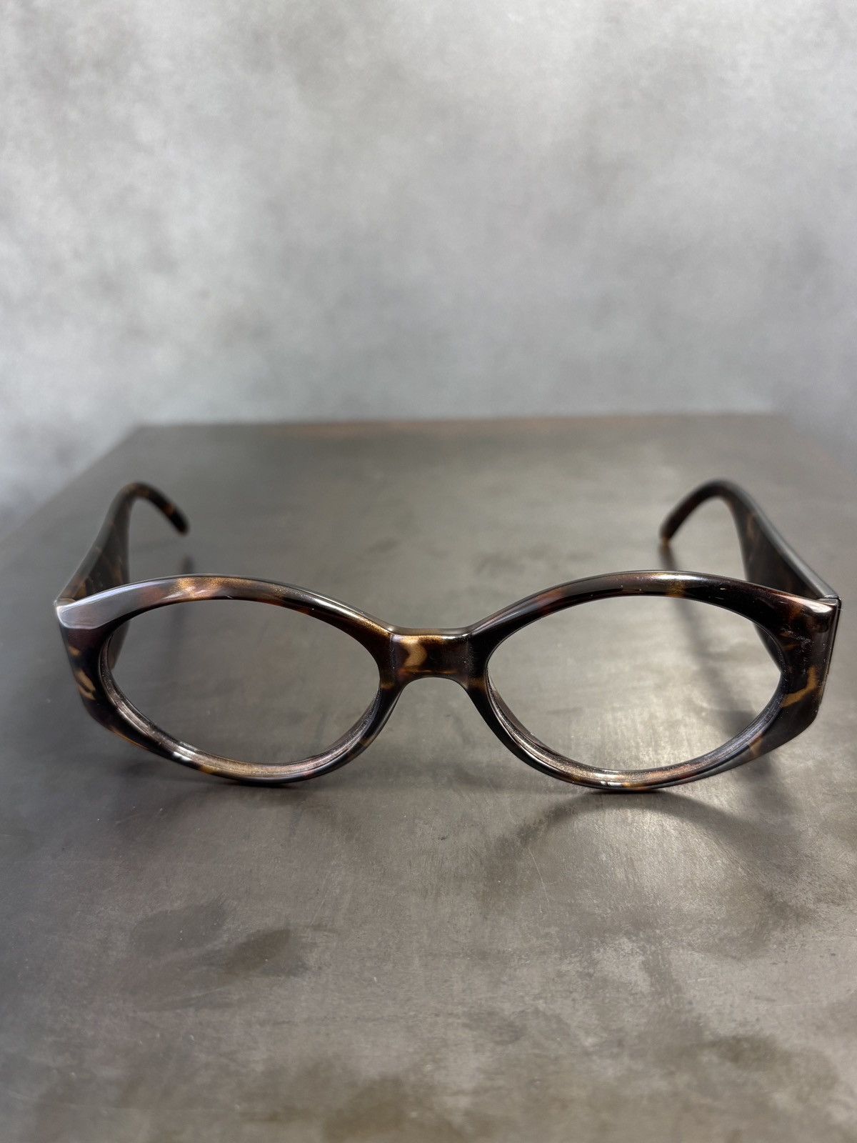Polaroid Vintage Polaroid Frames Made in Italy Oval Oversized 90s 80s Size ONE SIZE - 12 Thumbnail