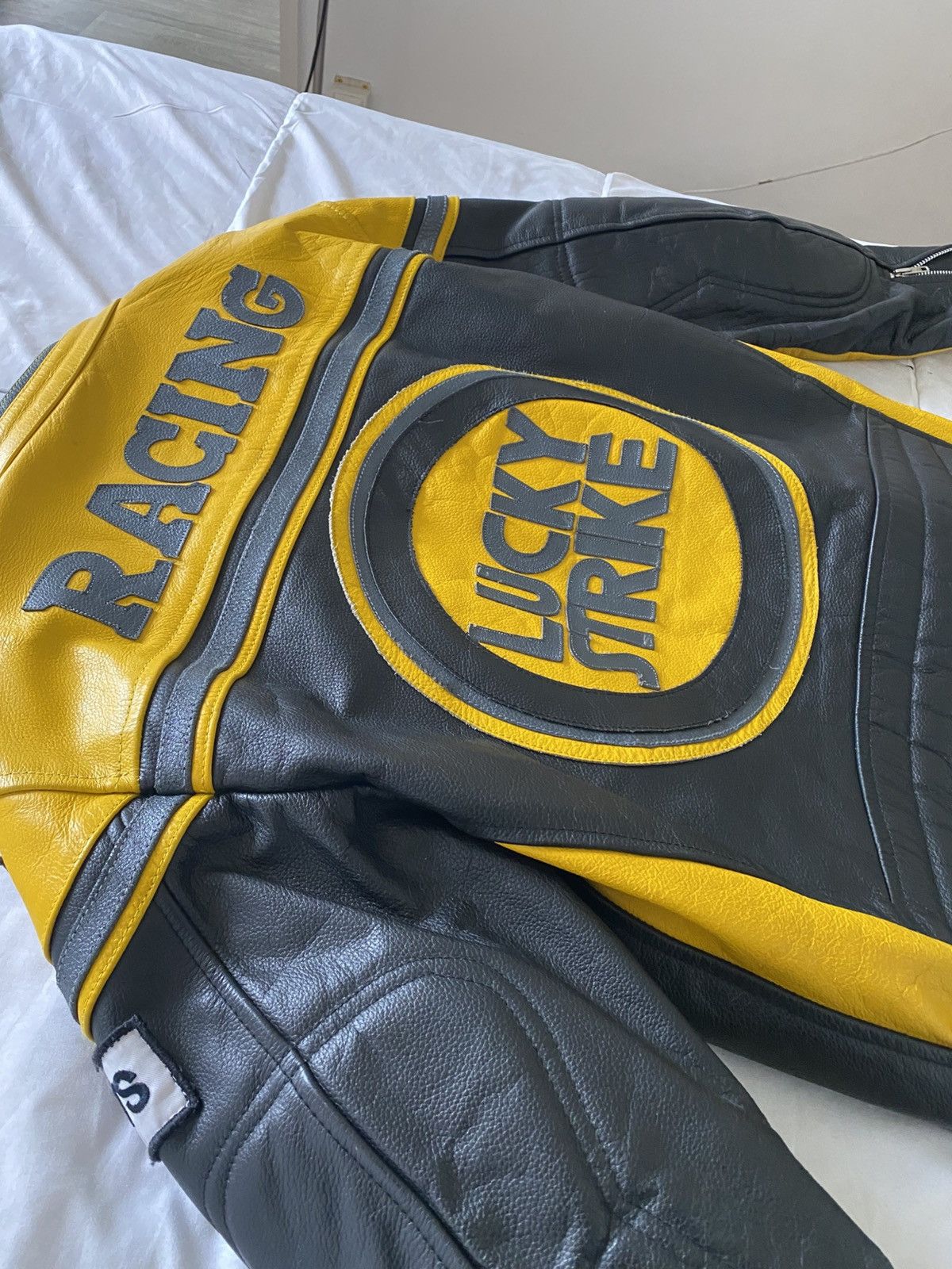 Other Lucky Strike Motorcycle Leather Jacket Black and Yellow Size US M / EU 48-50 / 2 - 6 Thumbnail