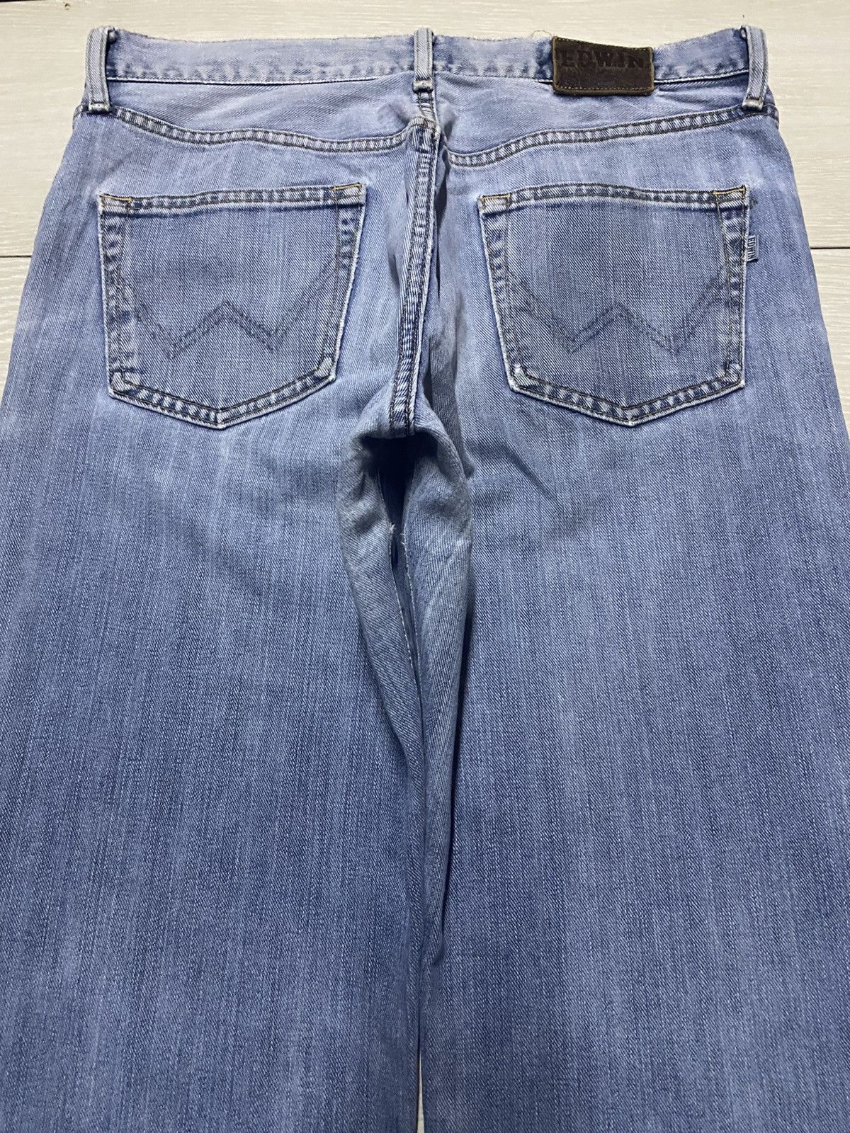 Edwin Vintage Edwin International Basic Light Wash Loose Jeans Size US 32 / EU 48 - 4 Thumbnail