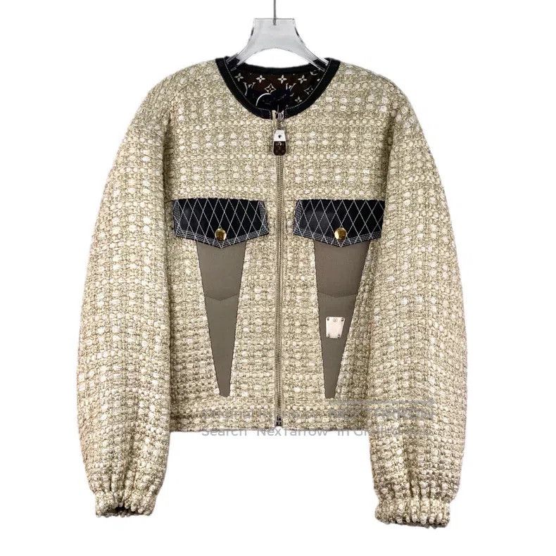 Louis Vuitton Louis Vuitton Beige inside logo presbyopic full print twee Size XS / US 0-2 / IT 36-38 - 1 Thumbnail