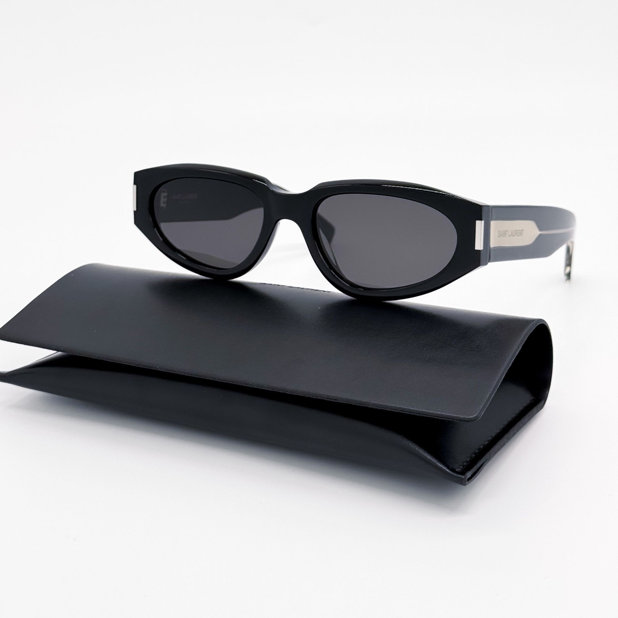 Saint Laurent Paris NEW SAINT LAURENT SUNGLASSES SL618 001 BLACK WOMEN EYEWEAR S Size ONE SIZE - 2 Thumbnail
