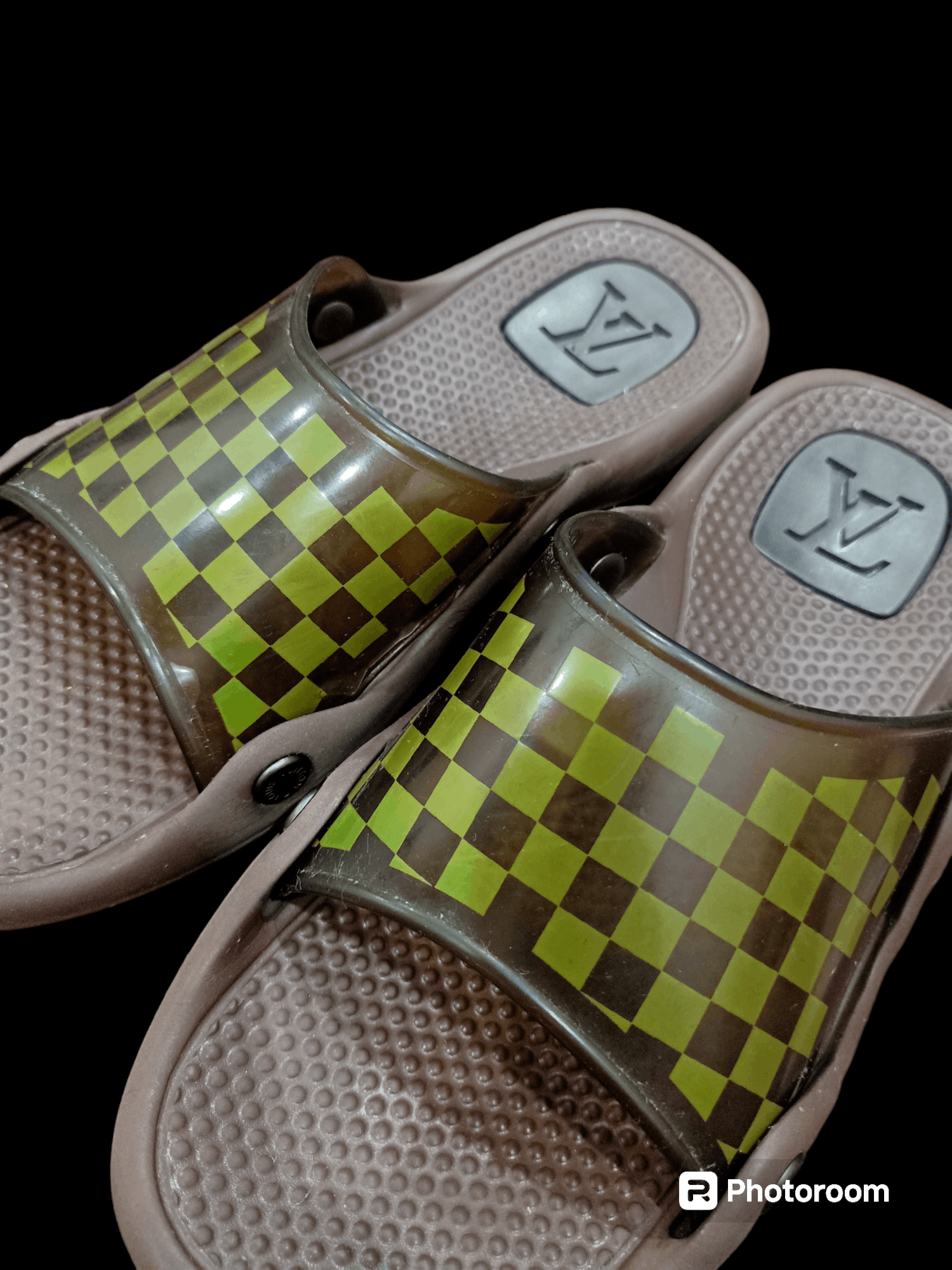 Louis Vuitton Louis Vuitton LV Damier Sandals Size US 6 / EU 39 - 12 Thumbnail
