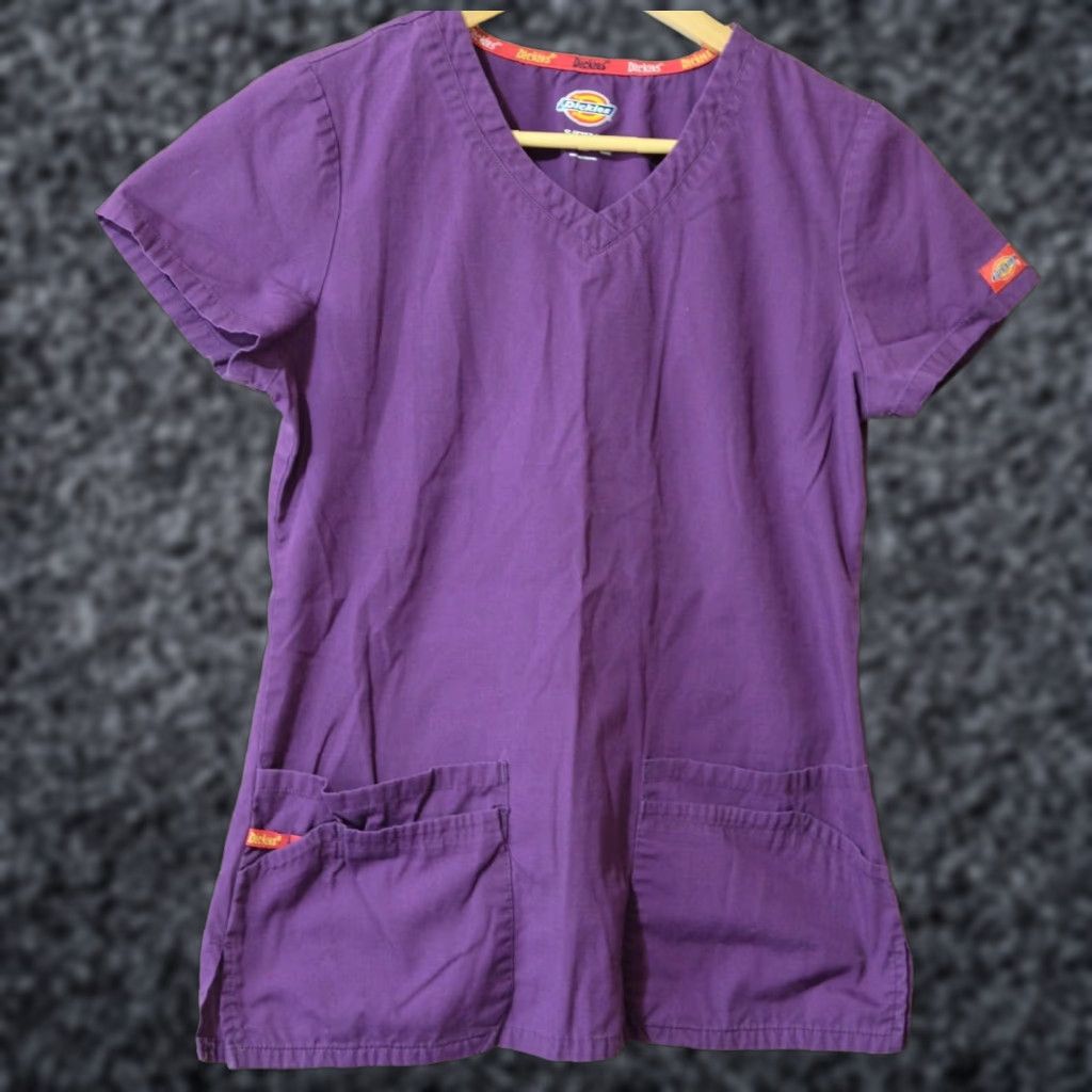 Dickies Dickies Scrub Top Purple V-Neck Size S Womens Eggplant 85906 Medical Shirt Size US S / EU 44-46 / 1 - 1 Thumbnail