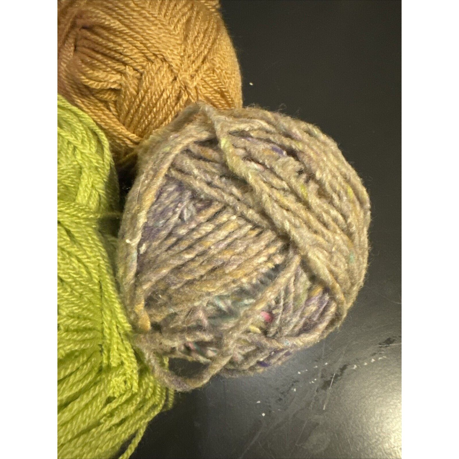 Vintage Mixed Lot of Yarn Balls Pink Green Beige Gold Assorted Textu Size ONE SIZE - 9 Thumbnail