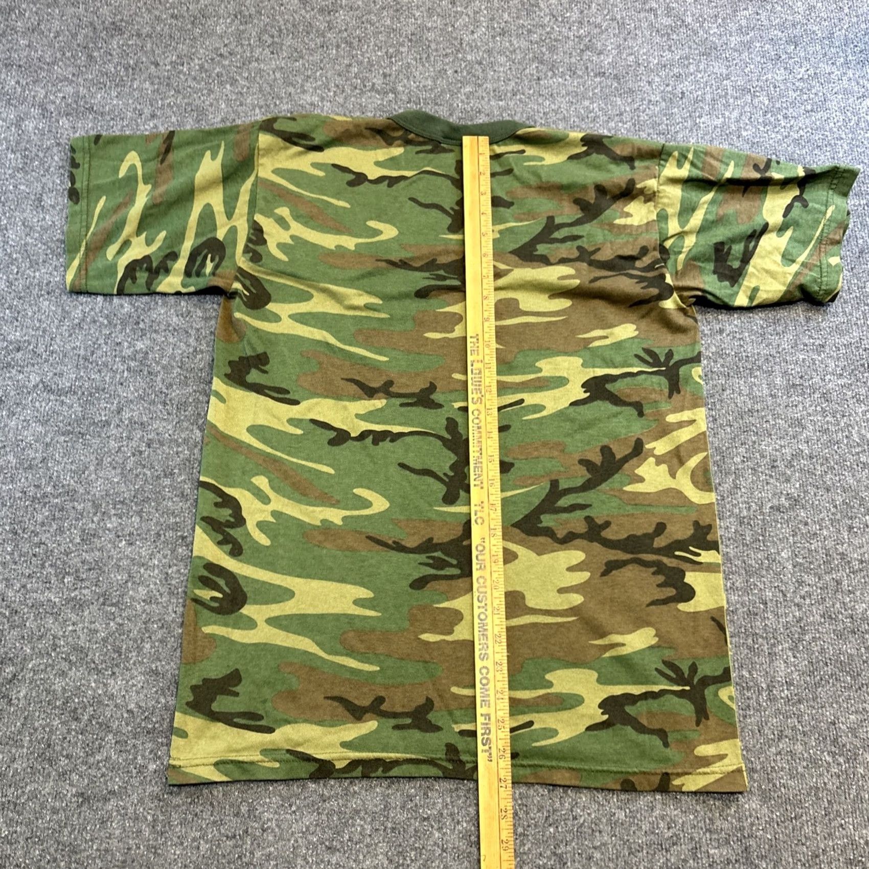 Rothco Rothco Camouflage T-shirt Short Sleeve Woodland Men’s Large Green L Mens Regular Size T-Shirt Size US L / EU 52-54 / 3 - 5 Thumbnail