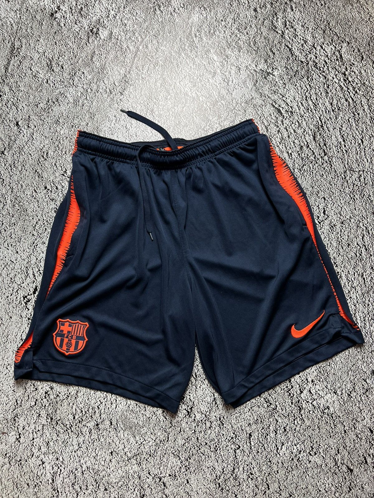 Nike FCB Barcelona nike football drill shorts Size US 34 / EU 50 - 1 Thumbnail