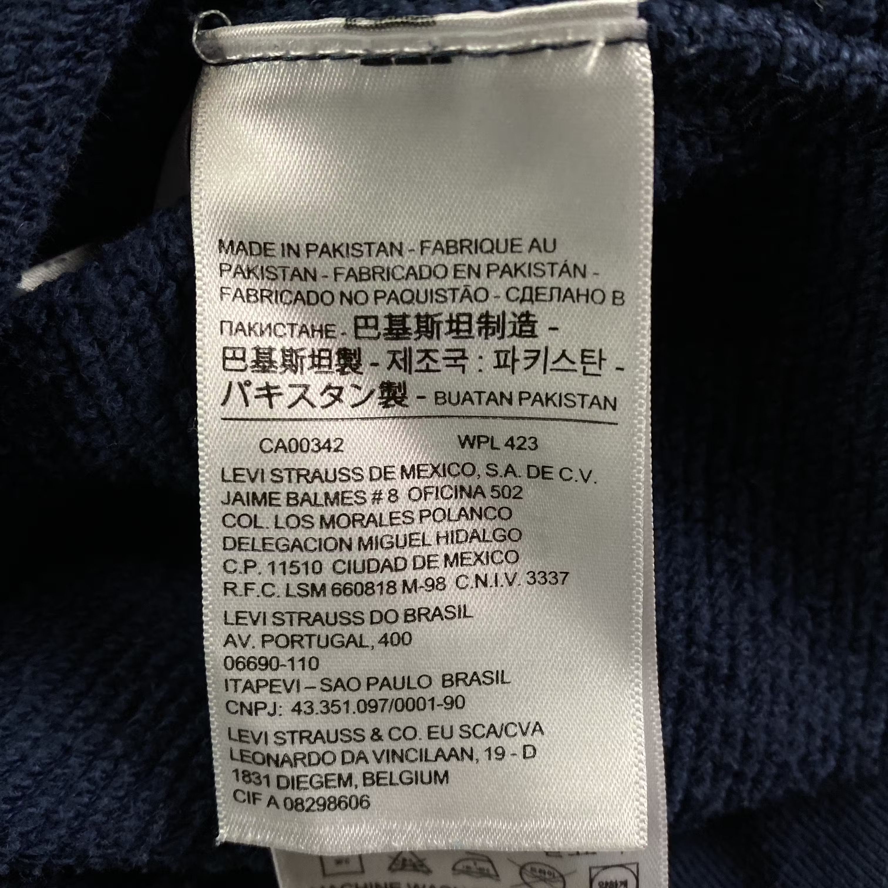 Levi's × Levi's Vintage Clothing × Vintage Mens Sweatshirt Levis Vintage Big Logo Size L Size US L / EU 52-54 / 3 - 6 Thumbnail