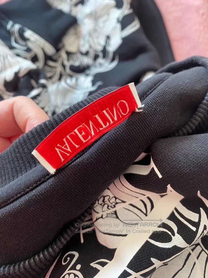Valentino Valentino Men's and women's sweatshirts Size US M / EU 48-50 / 2 - 3 Thumbnail