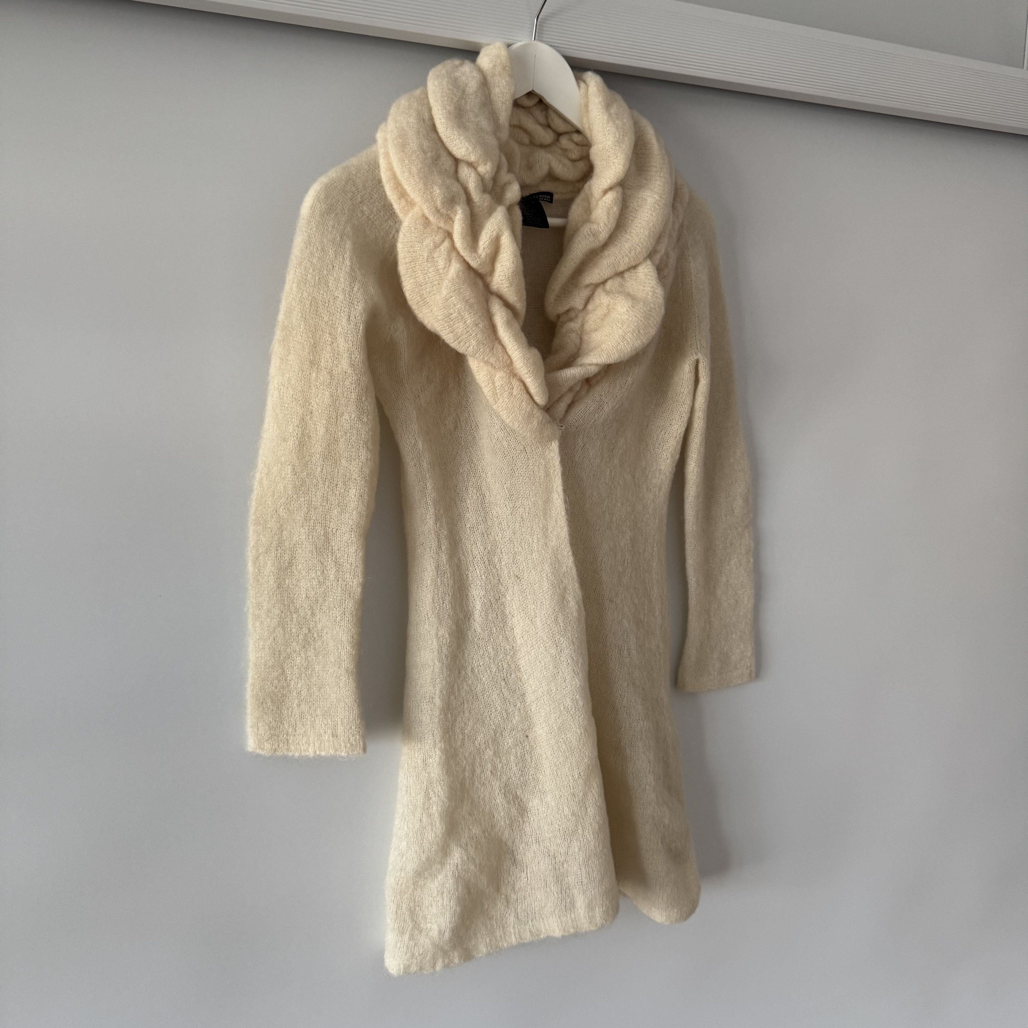 D.Exterior D.Exterior Rare Find Wool Mohair Knitted Cardigan Size M / US 6-8 / IT 42-44 - 3 Thumbnail
