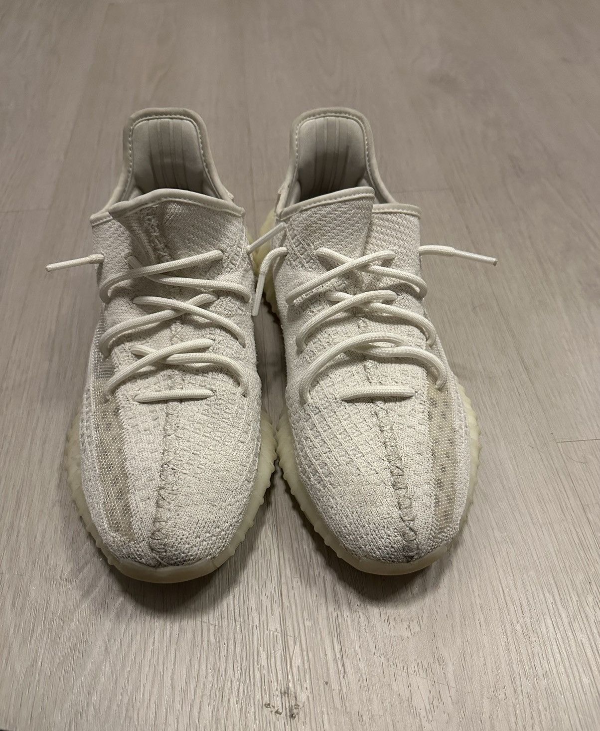 Adidas Yeezy 350 V2 Bone Size US 9.5 / EU 42-43 - 4 Thumbnail