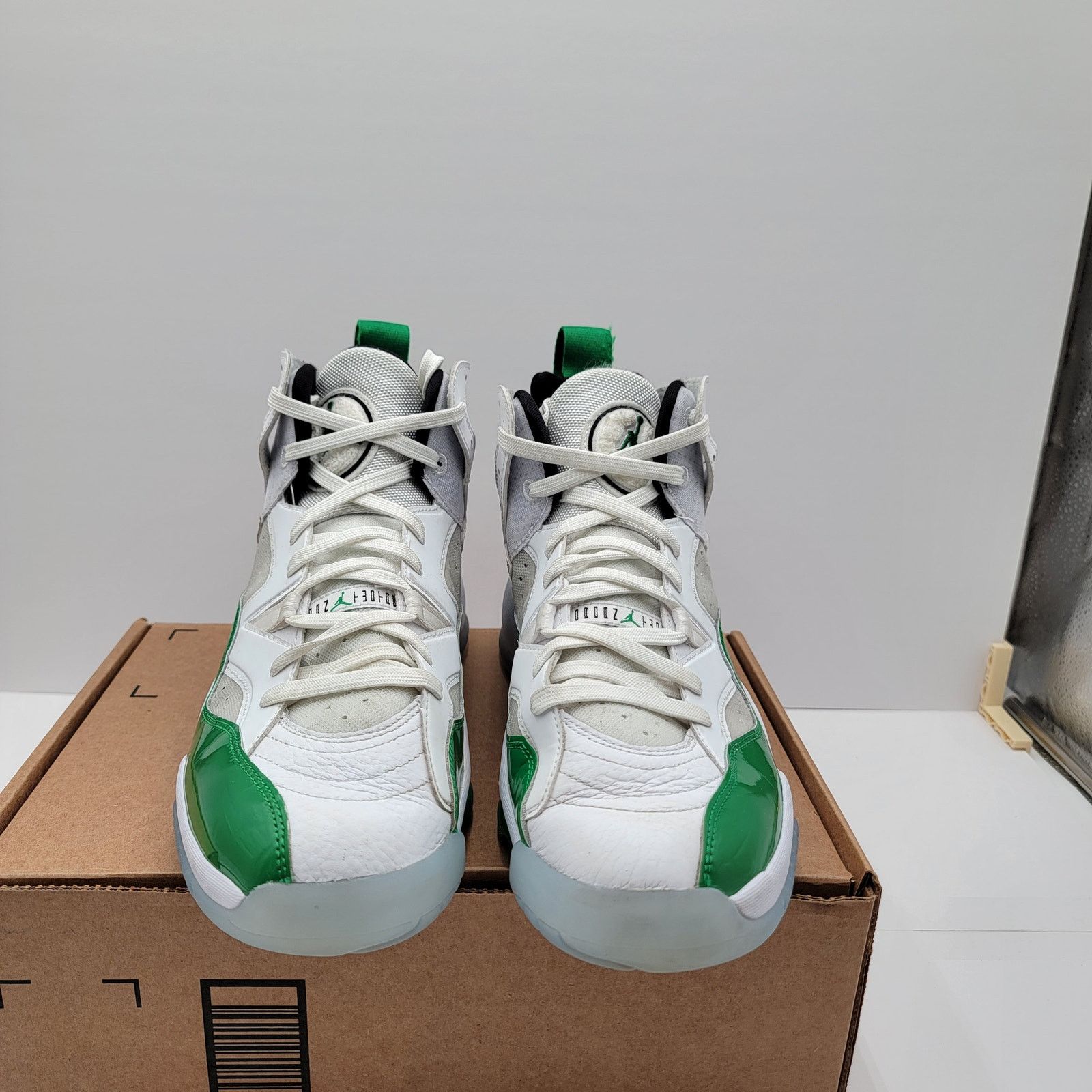 Nike Nike Jumpman Two Trey 'White Lucky Green' Men Sz 10.5 DJ1925 Size US 10.5 / EU 43-44 - 3 Thumbnail