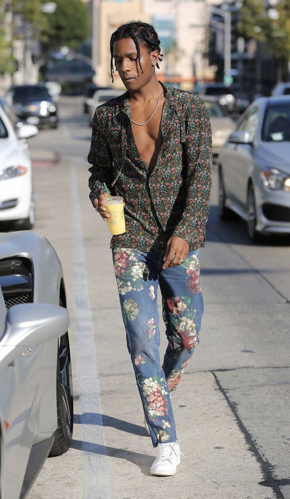 Gucci Gucci floral painted denim 31 Size US 31 - 16 Thumbnail