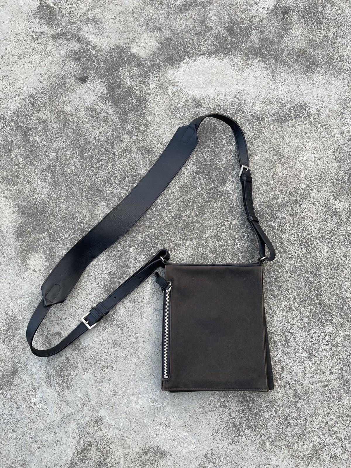 Alexander McQueen Vintage Alexander McQueen Small Sling Bag Quick Pocket Size ONE SIZE - 1 Thumbnail