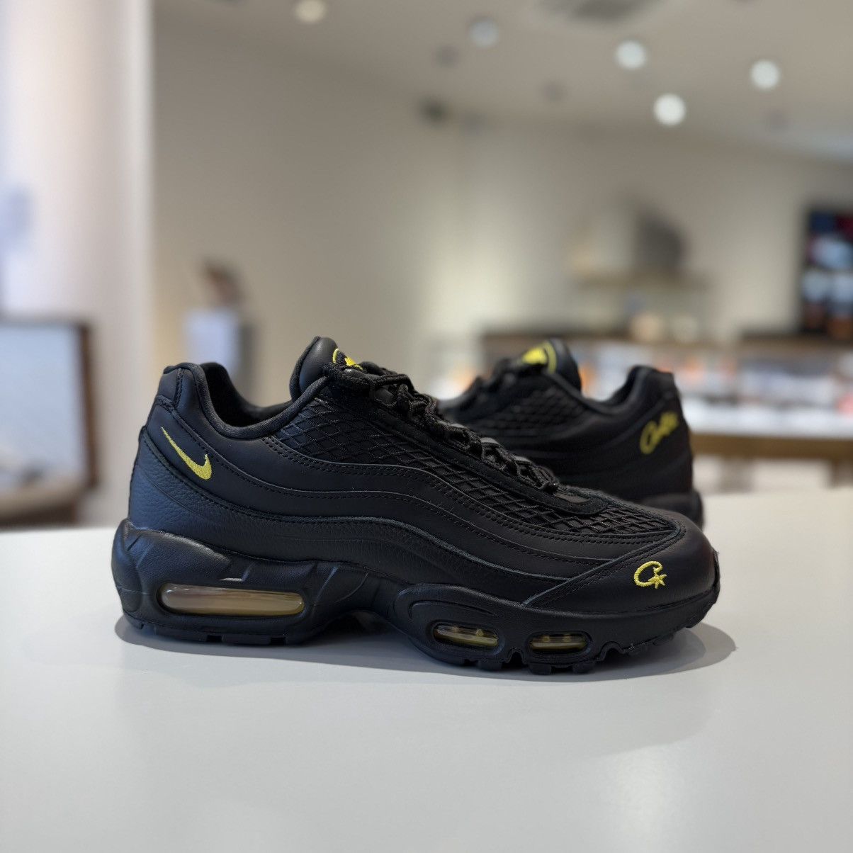 Corteiz × Nike Nike Air Max 95 Corteiz Honey Black Size US 9 / EU 42 - 1 Thumbnail