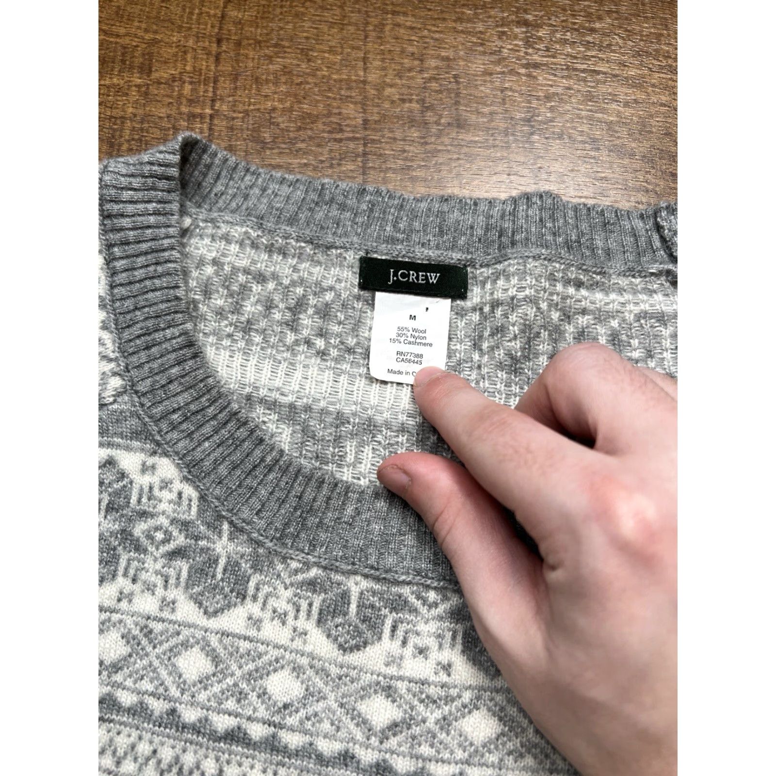 J.Crew J.CREW Women’s Fair Isle Sweater Crew Neck Gray / White Cashmere Wool Size M Pullover Shirts Womens Size M / US 6-8 / IT 42-44 - 4 Thumbnail