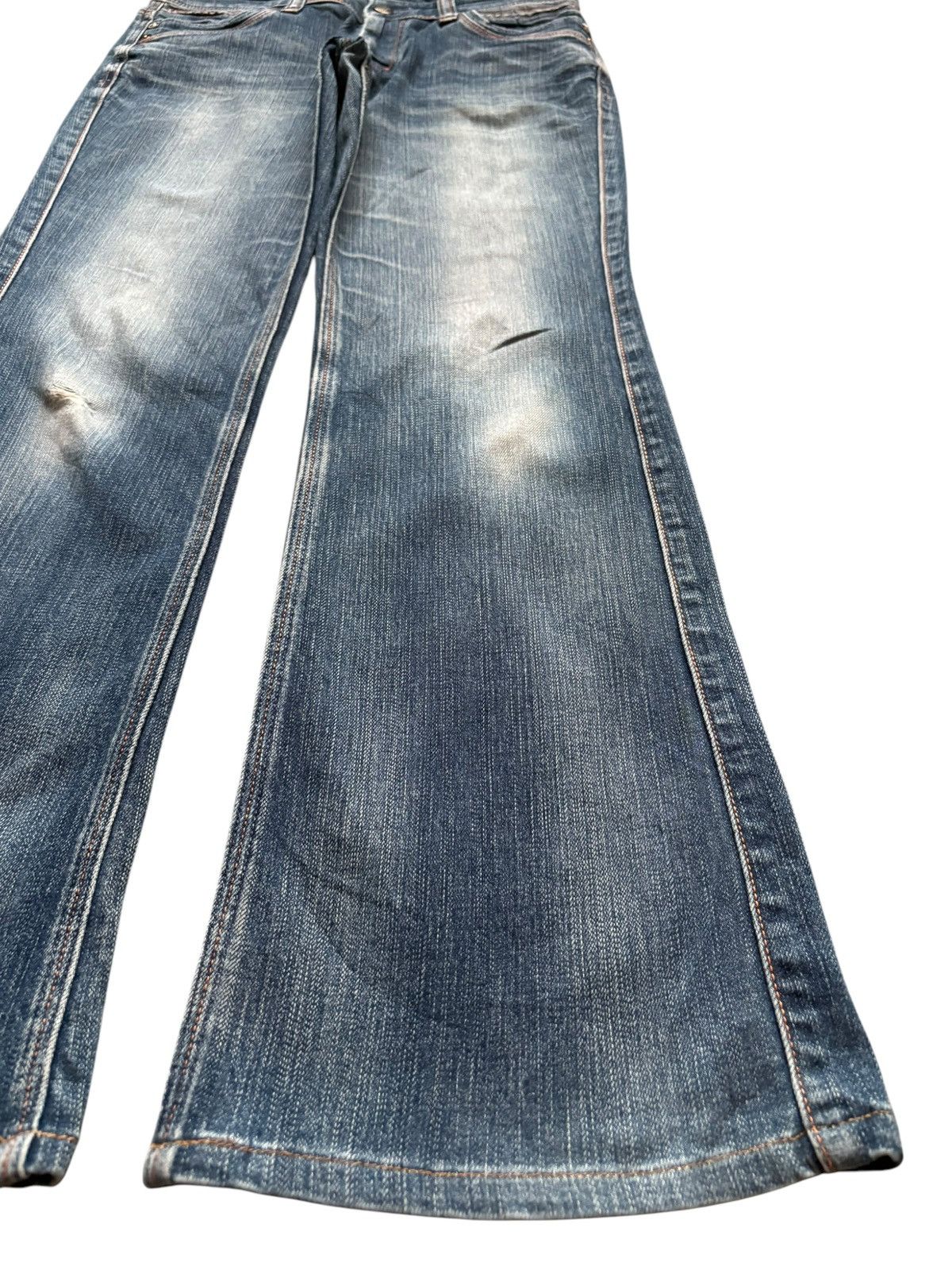 Japanese Brand Vintage Japanese Brand Faded Wash Studded Flare Jeans Size US 31 - 7 Thumbnail