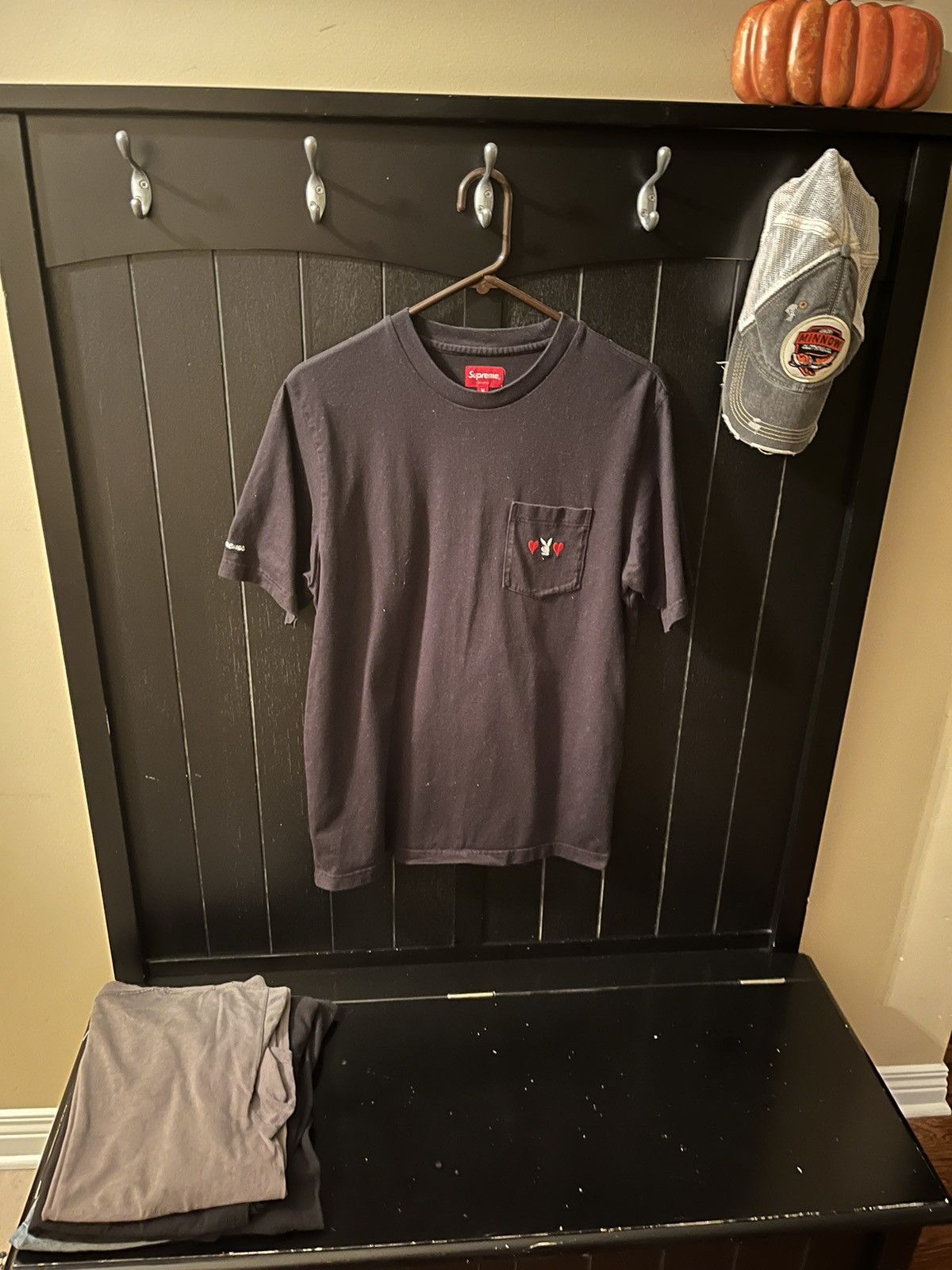 Supreme Supreme X Playboy Heart Pocket Tee Size US M / EU 48-50 / 2 - 2 Thumbnail