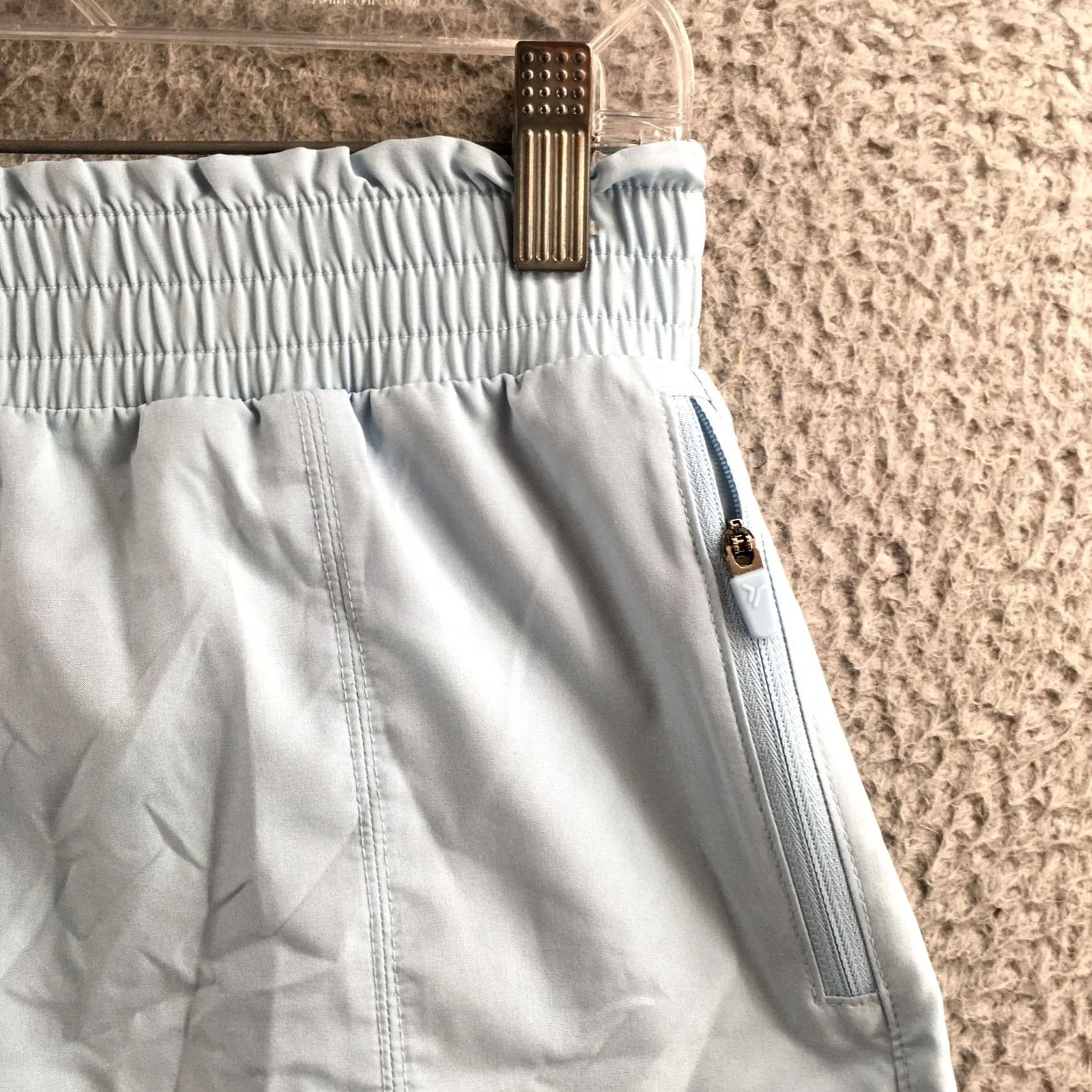 Old Navy Old Navy Stretch Tech Activewear Short Womens XXL Blue Mid Rise Elastic Blend Size 26" / US 2 / IT 38 - 3 Thumbnail