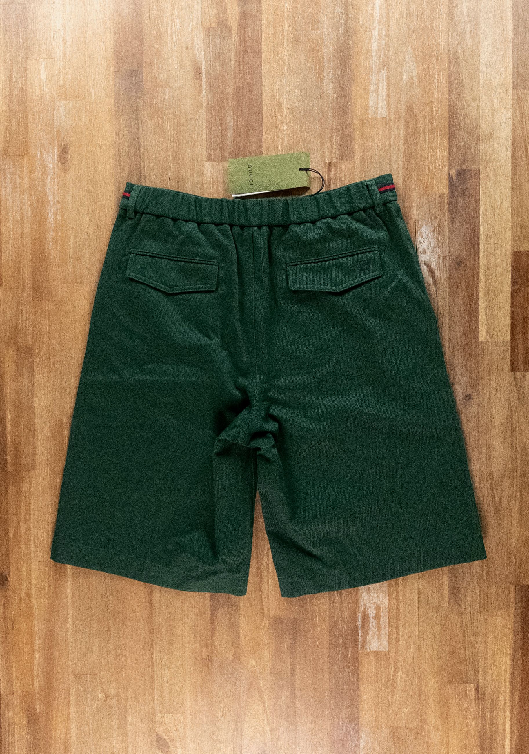 Gucci GUCCI green cotton shorts with crease and waist stripes 32 Size US 32 / EU 48 - 11 Thumbnail