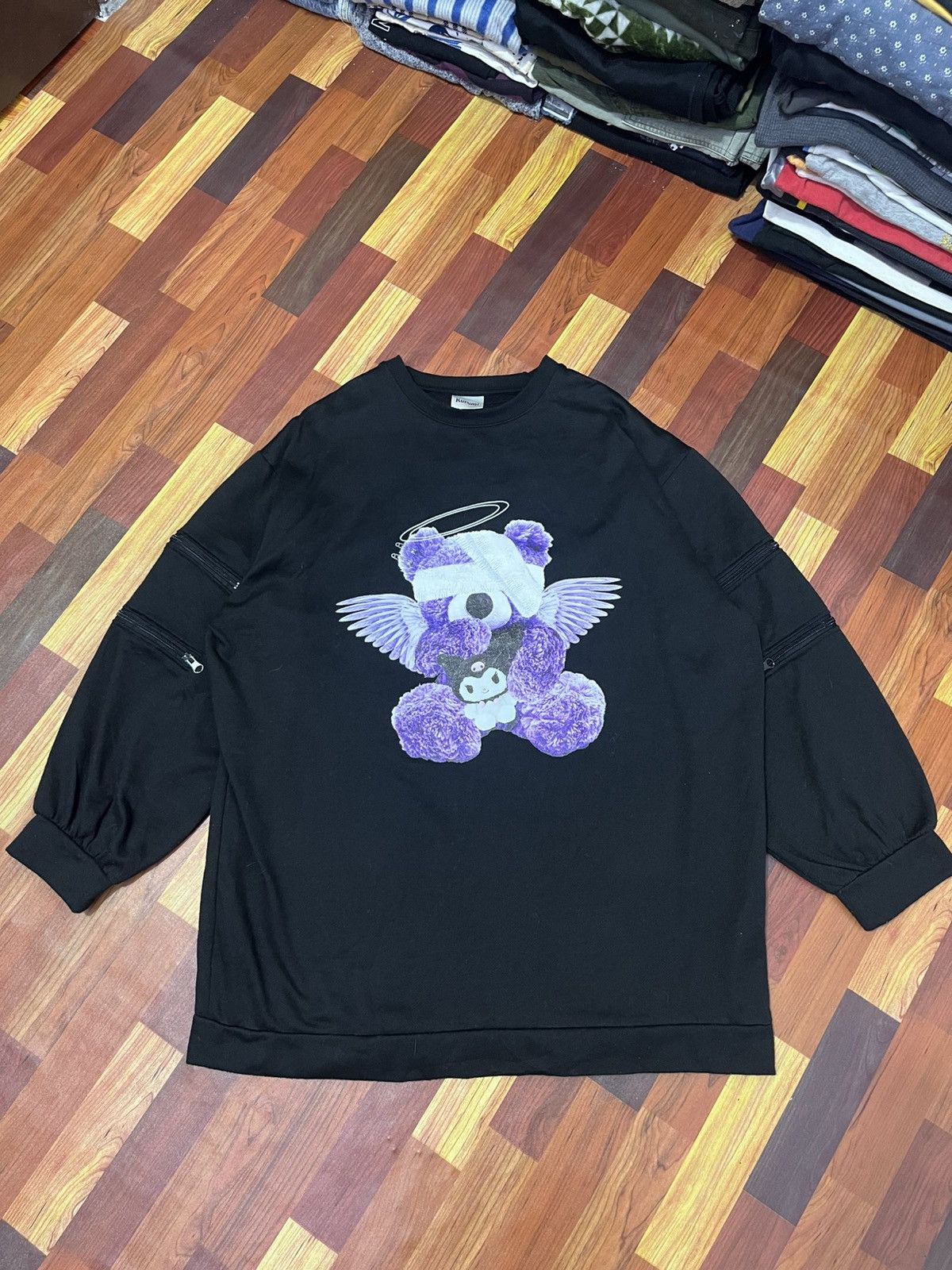 Anime Sanrio Kuromi Angel Graphic Sweatshirt Oversized XL Size US XL / EU 56 / 4 - 11 Thumbnail