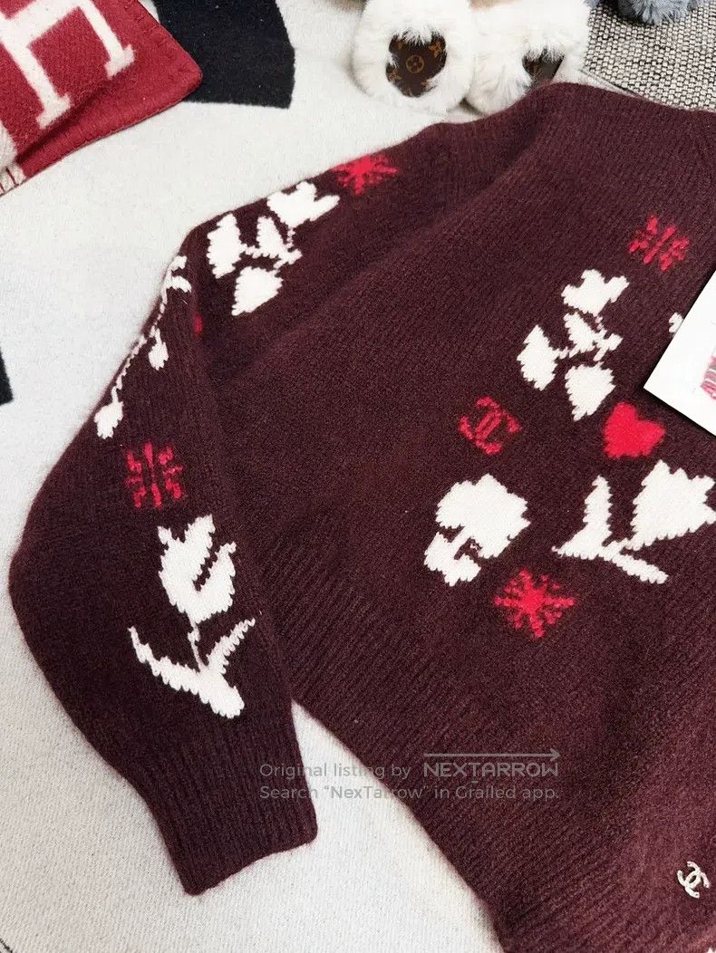 Chanel Chanel Ski series burgundy flower knitted sweater Size XS / US 0-2 / IT 36-38 - 4 Thumbnail