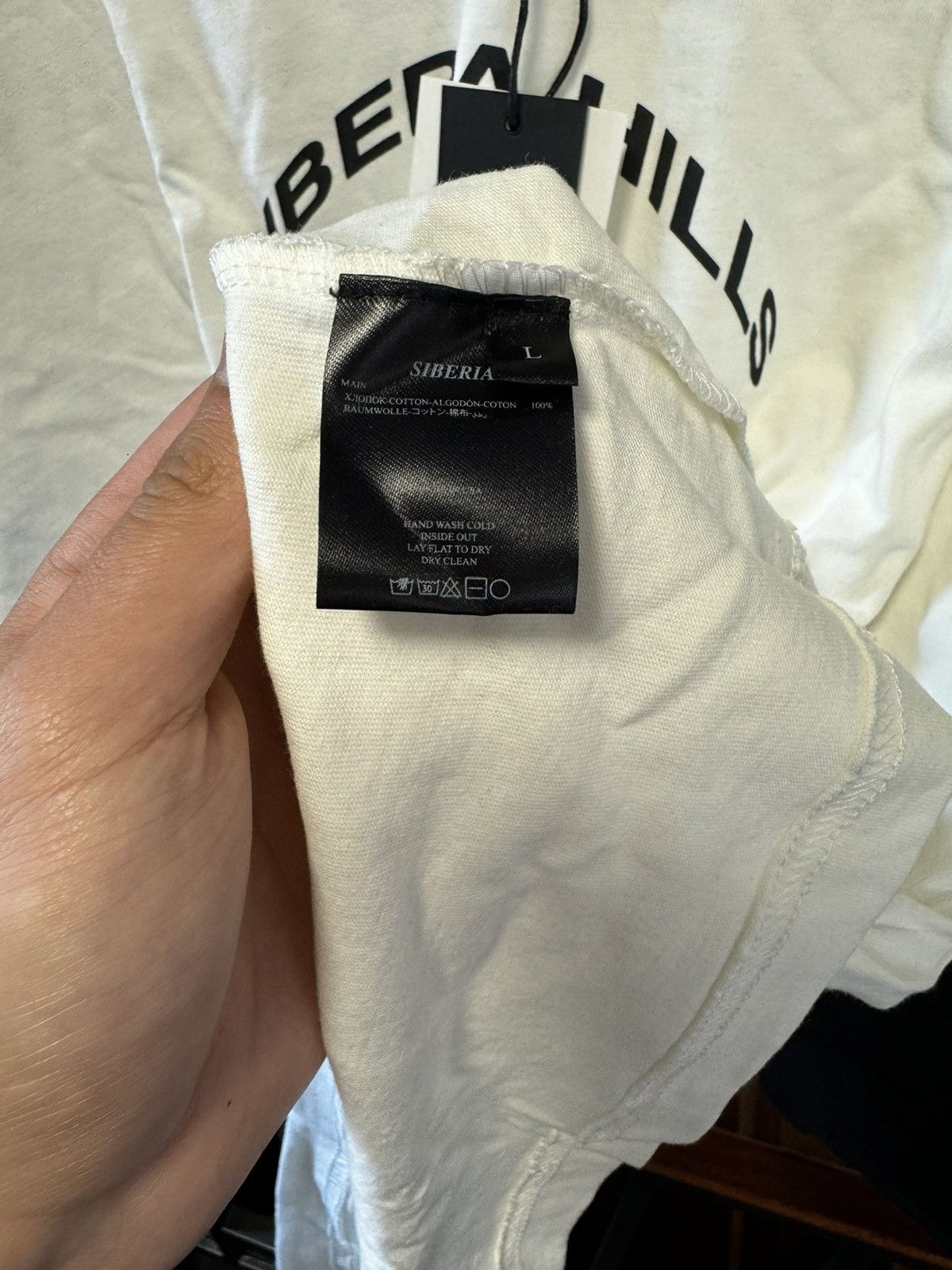Siberia Hills Siberia Hills FW23 Panel Longsleeve Cloud Dancer Size US L / EU 52-54 / 3 - 6 Thumbnail