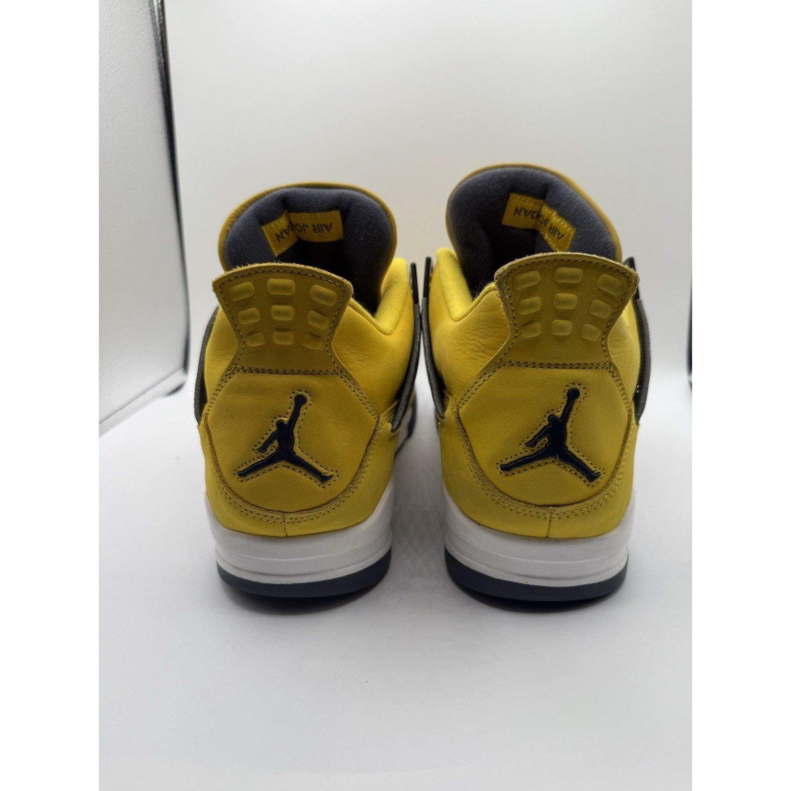 Jordan Brand Size 13 - Jordan 4 Retro Mid Lightning Size US 13 / EU 46 - 4 Thumbnail