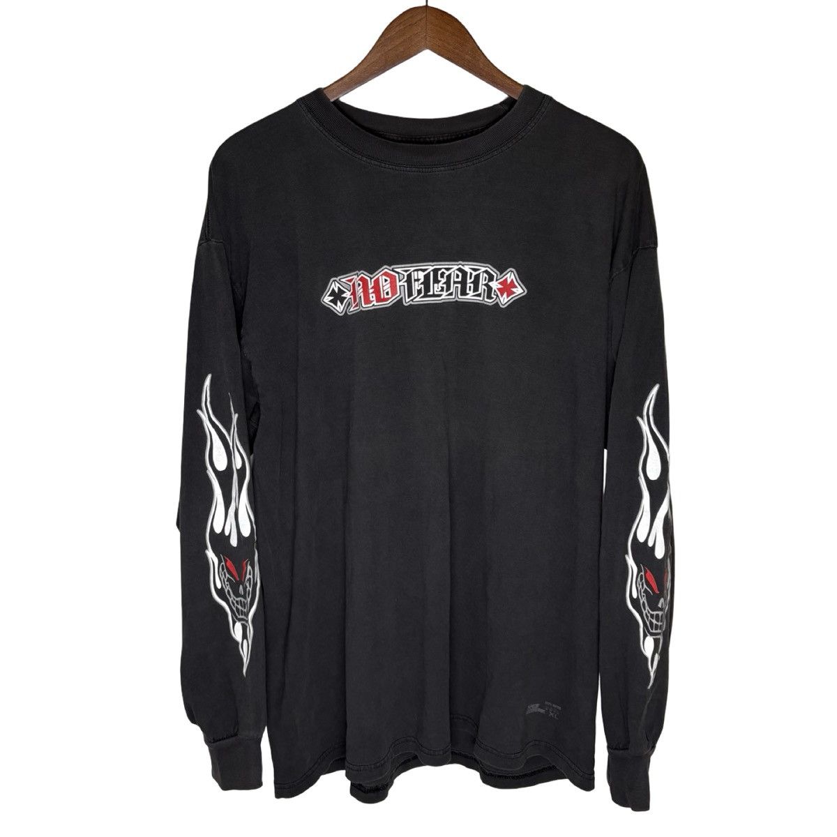 Other Vintage No Fear Faded Black Long Sleeve Skull Flame Y2K Size US XL / EU 56 / 4 - 1 Thumbnail