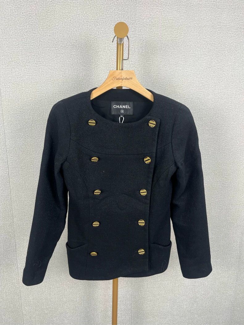 Chanel Chanel Black Double-Breasted Long-Sleeve Coat Size US S / EU 44-46 / 1 - 1 Thumbnail