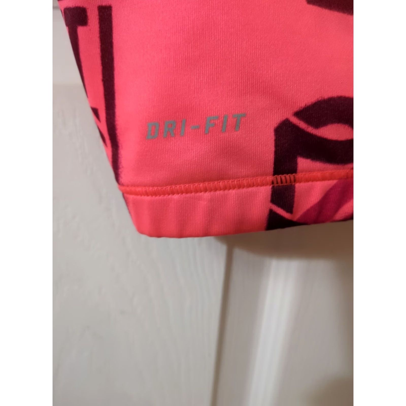 Nike Nike Pro Dri-Fit Sports Bra Racer Back Womens S Red Bra Nike Pro Sports Bra Racerback Womens S Red Size ONE SIZE - 2 Thumbnail