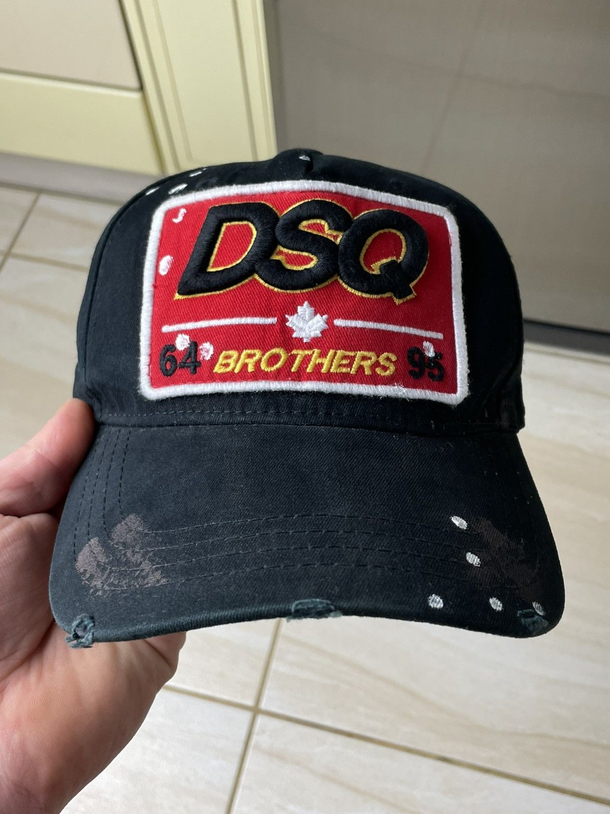 Dsquared2 DSQ Brothers 6495 Destroyed Cap Distressed Black