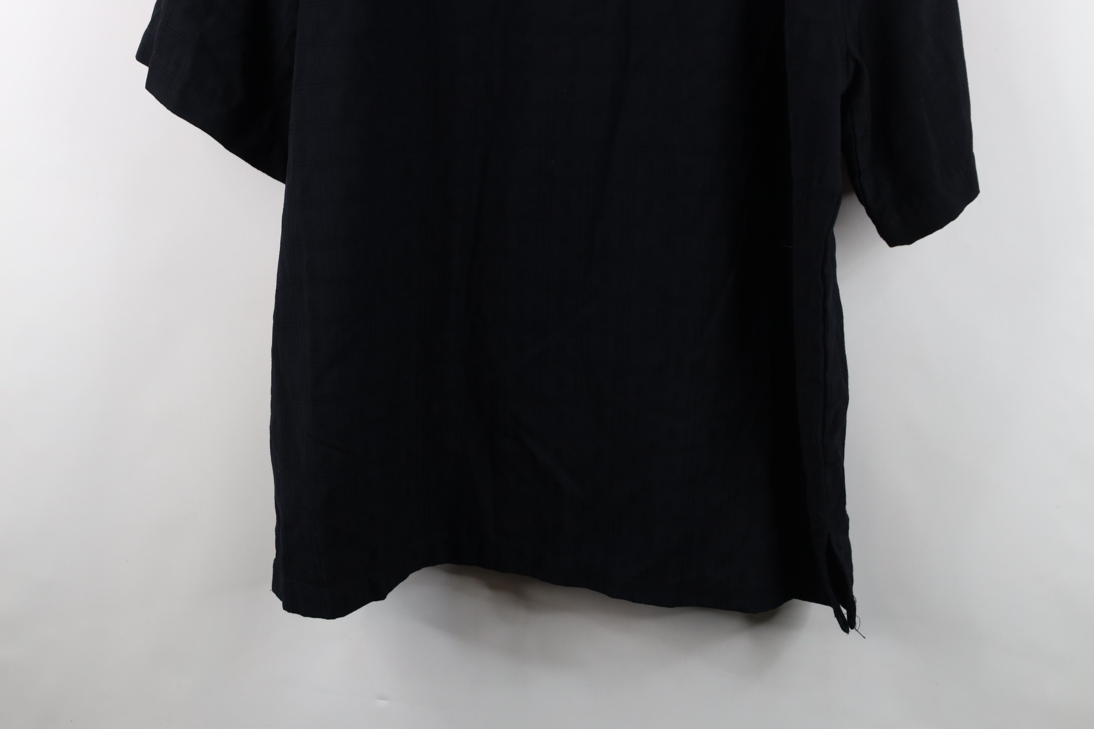 Vintage Vintage 90s Y2K Streetwear Loop Collar Button Shirt Black Size US XL / EU 56 / 4 - 13 Thumbnail