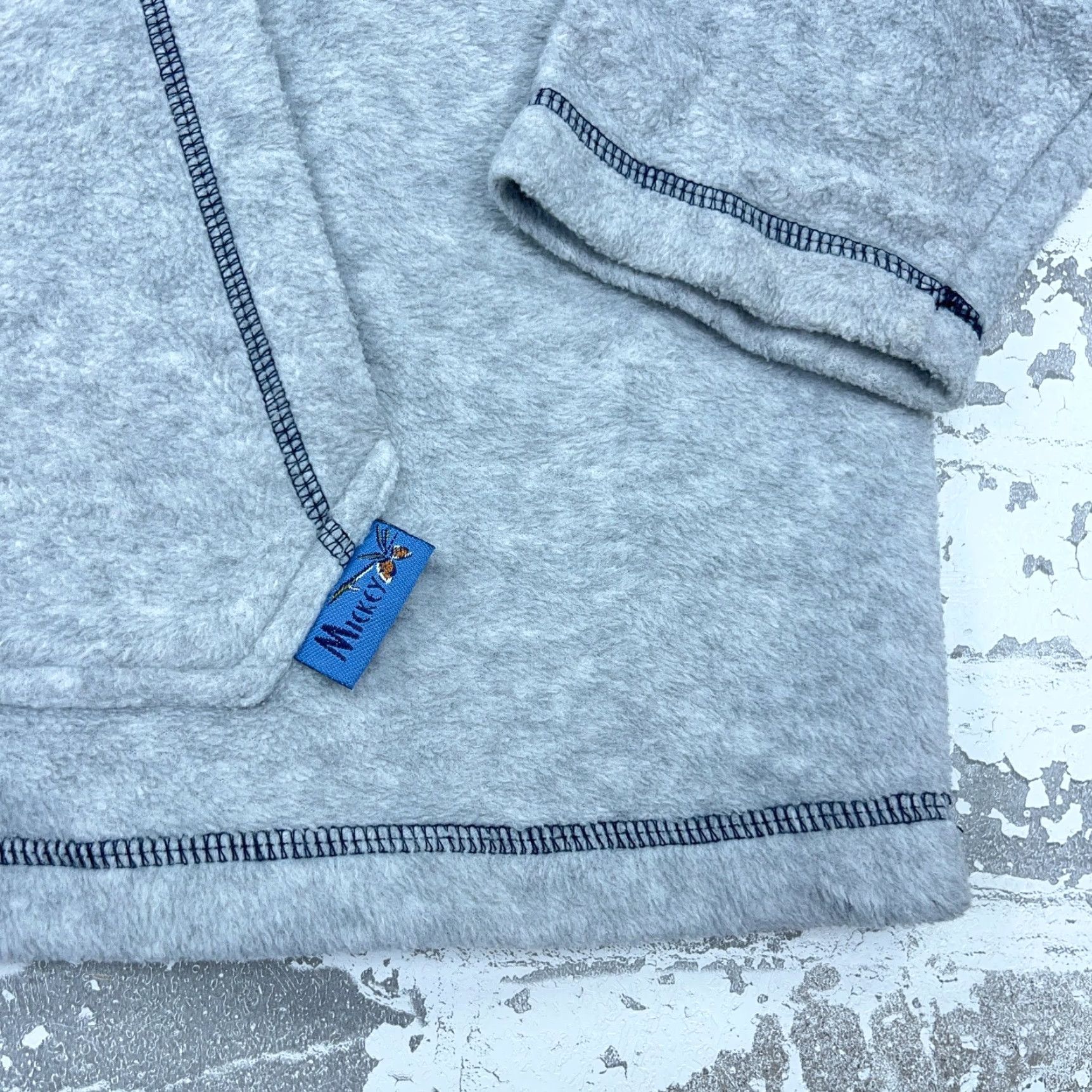 Mickey Unlimited VINTAGE Mickey Unlimited Mickey Mouse Sweatshirt Hoodie Men L Gray Fleece Embroidered Logo 90s Y2K Size US L / EU 52-54 / 3 - 5 Thumbnail