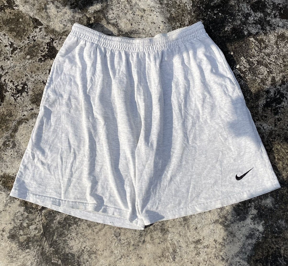 Nike × Vintage Vintage Short Pants Nike Size US 34 / EU 50 - 1 Thumbnail