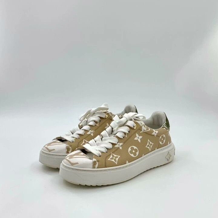 Louis Vuitton Louis Vuitton Tine Out Logo Flat Sneakers Size US 4.5 / IT 34.5 - 1 Thumbnail