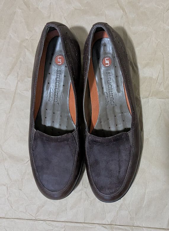 Clarks Un Structure women's suede and leather loafer Size US 8 / IT 38 - 5 Thumbnail