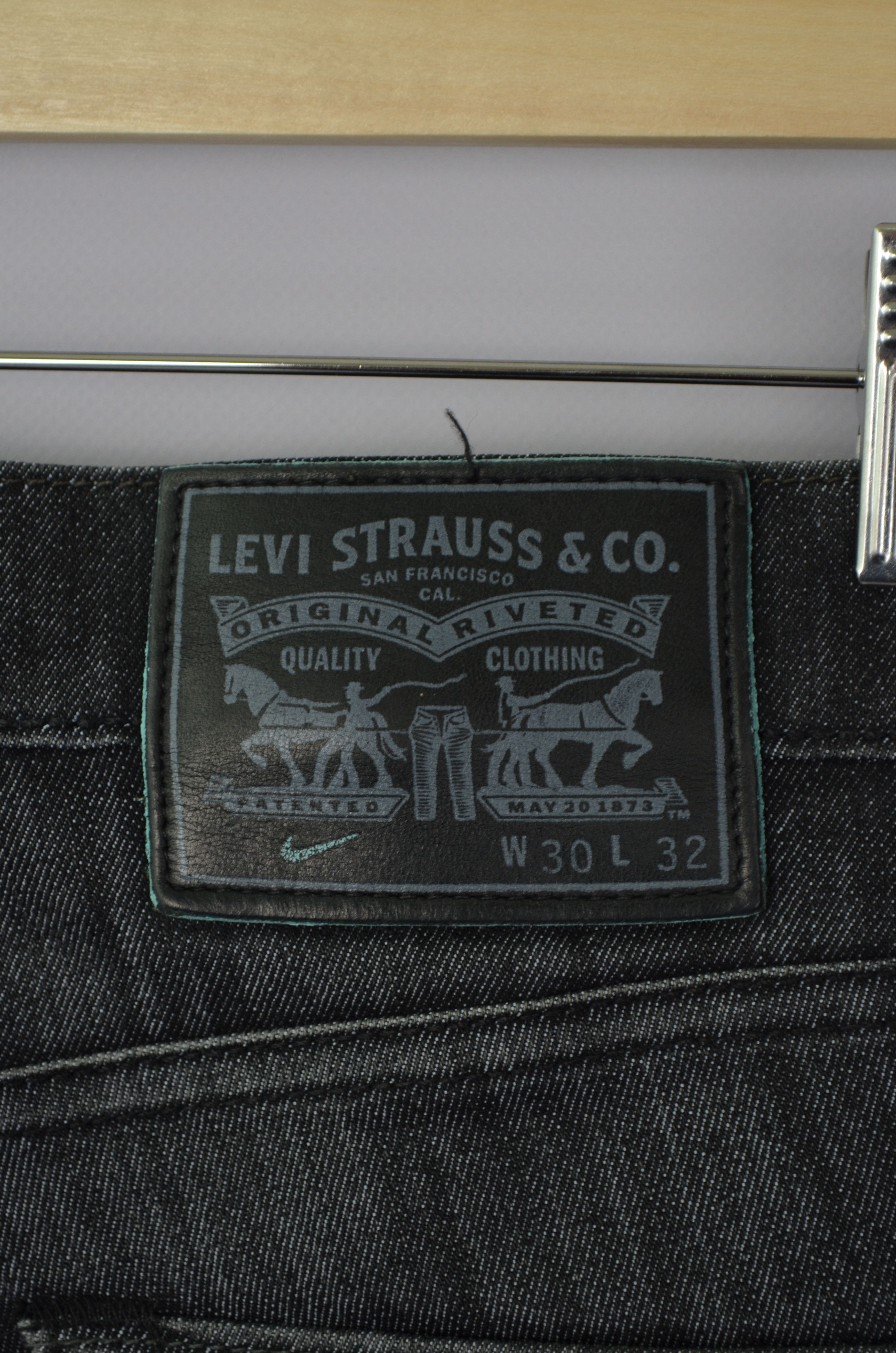 Levi's × Nike Levi's x Nike SB Skateboarding 511 Denim Jeans 30x30 Dark Size US 30 / EU 46 - 9 Thumbnail