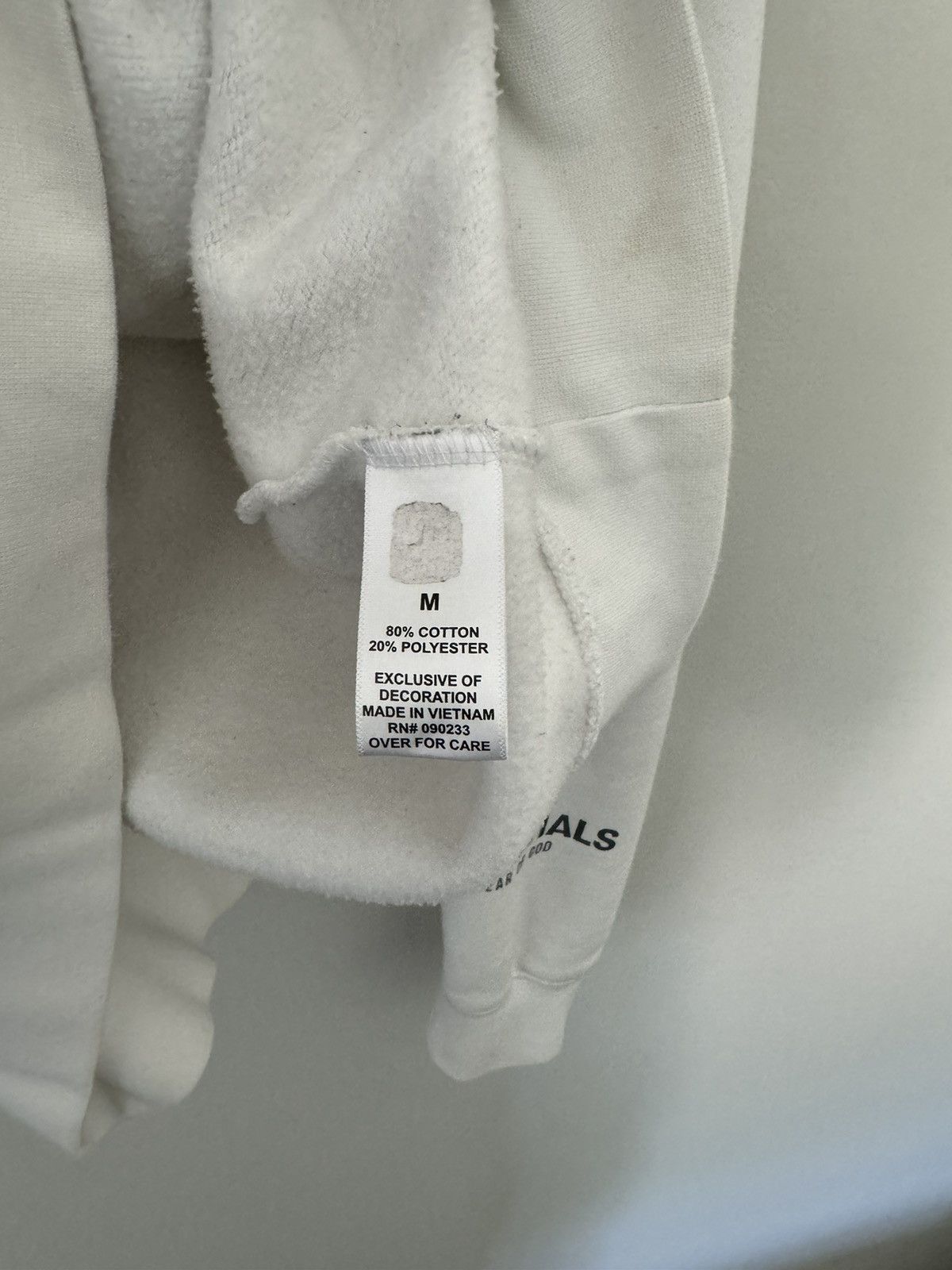 Essentials Fear of God Essentials Pullover Hoodie Applique Logo Size US M / EU 48-50 / 2 - 5 Thumbnail