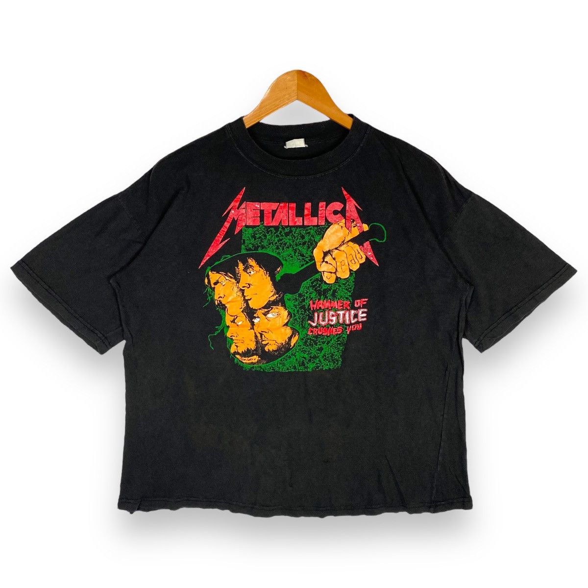 Band Tees × Metallica × Vintage Vintage 90's METALLICA Euro Graphic Band Distressed Tee Size US L / EU 52-54 / 3 - 1 Thumbnail