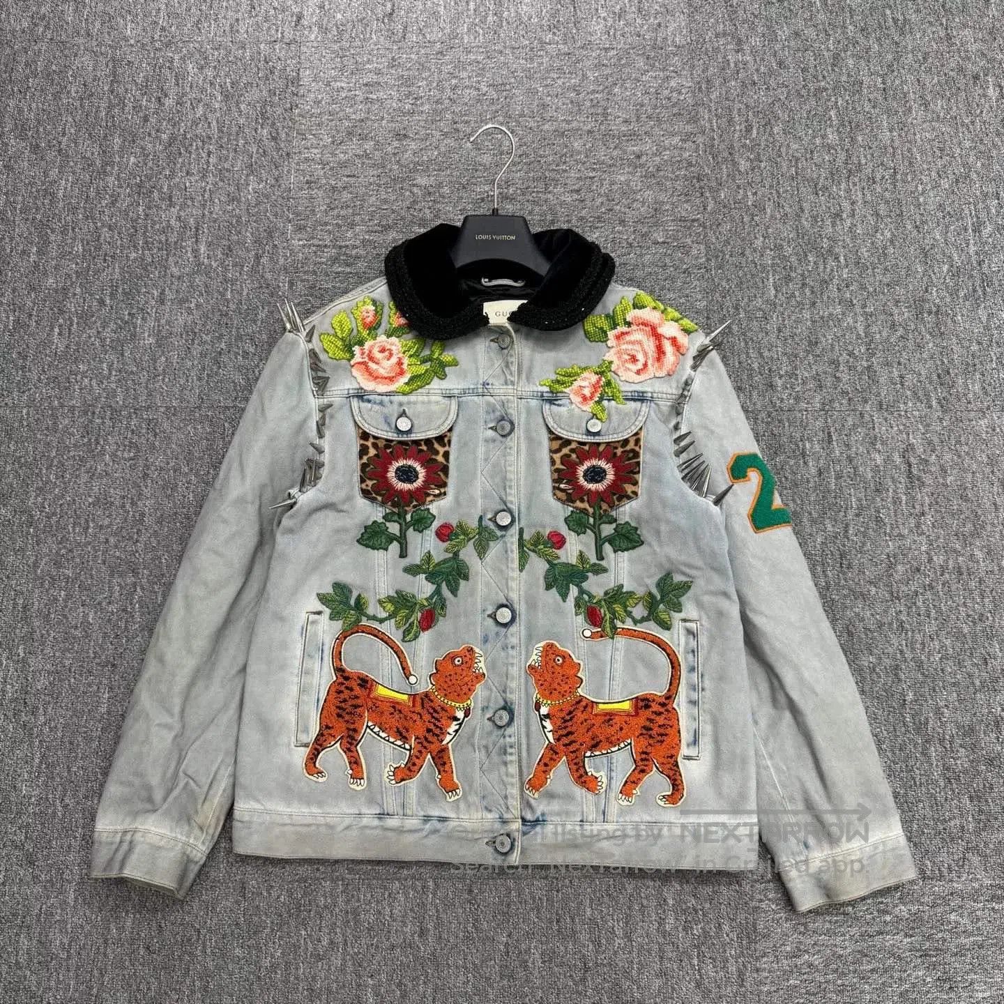 Gucci gucci embroidered floral pattern denim jacket. Size US M / EU 48-50 / 2 - 1 Thumbnail