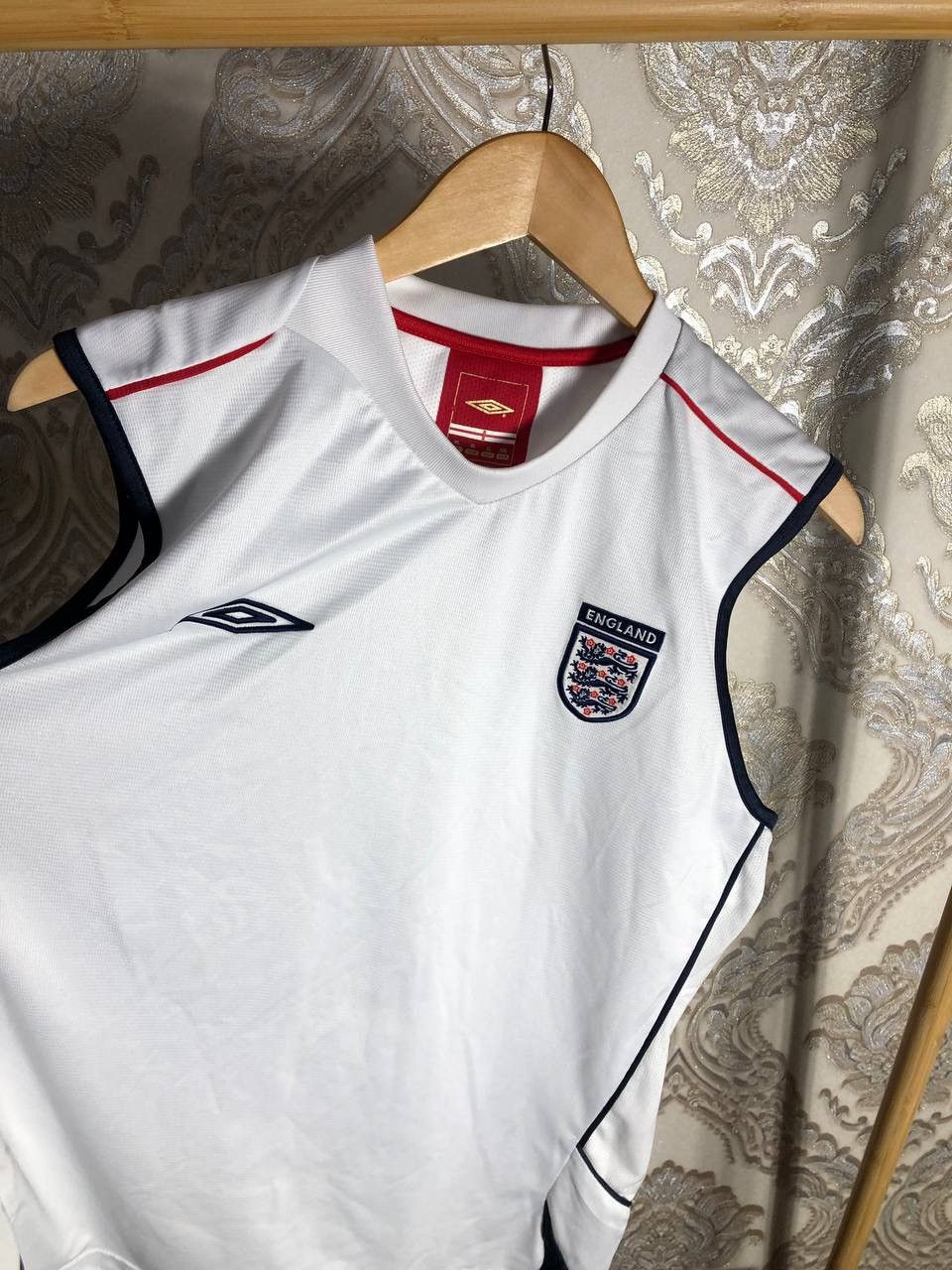 Umbro VINTAGE UMBRO ENGLAND RETRO SOCCER JERSEY MANCHESTER Y2K 90s Size US XL / EU 56 / 4 - 3 Thumbnail