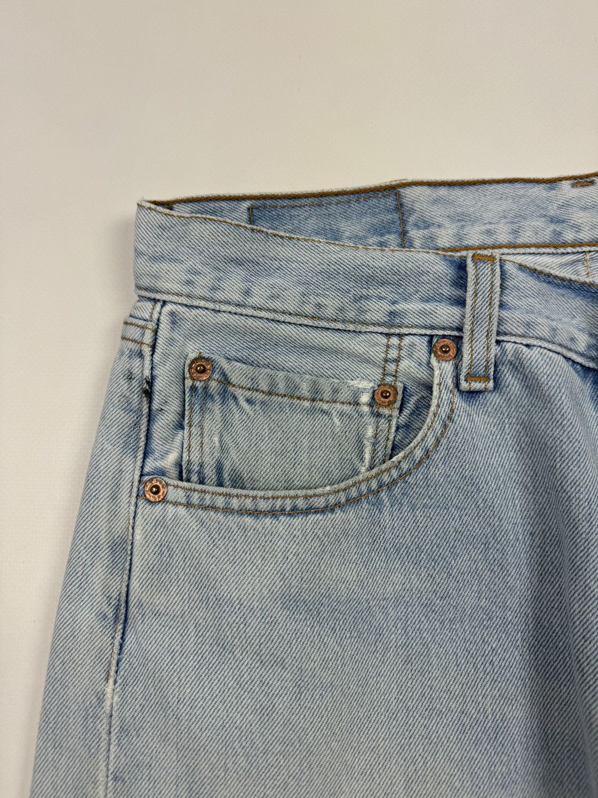 Levi's 1990's Vintage Levi's 501 USA Washed Distressed Blue Button Size US 32 / EU 48 - 10 Thumbnail