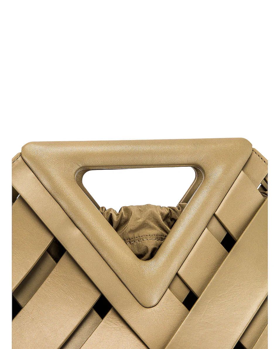 Bottega Veneta o1loc1c0824 Size: OS / Point in Taupe Size ONE SIZE - 7 Thumbnail