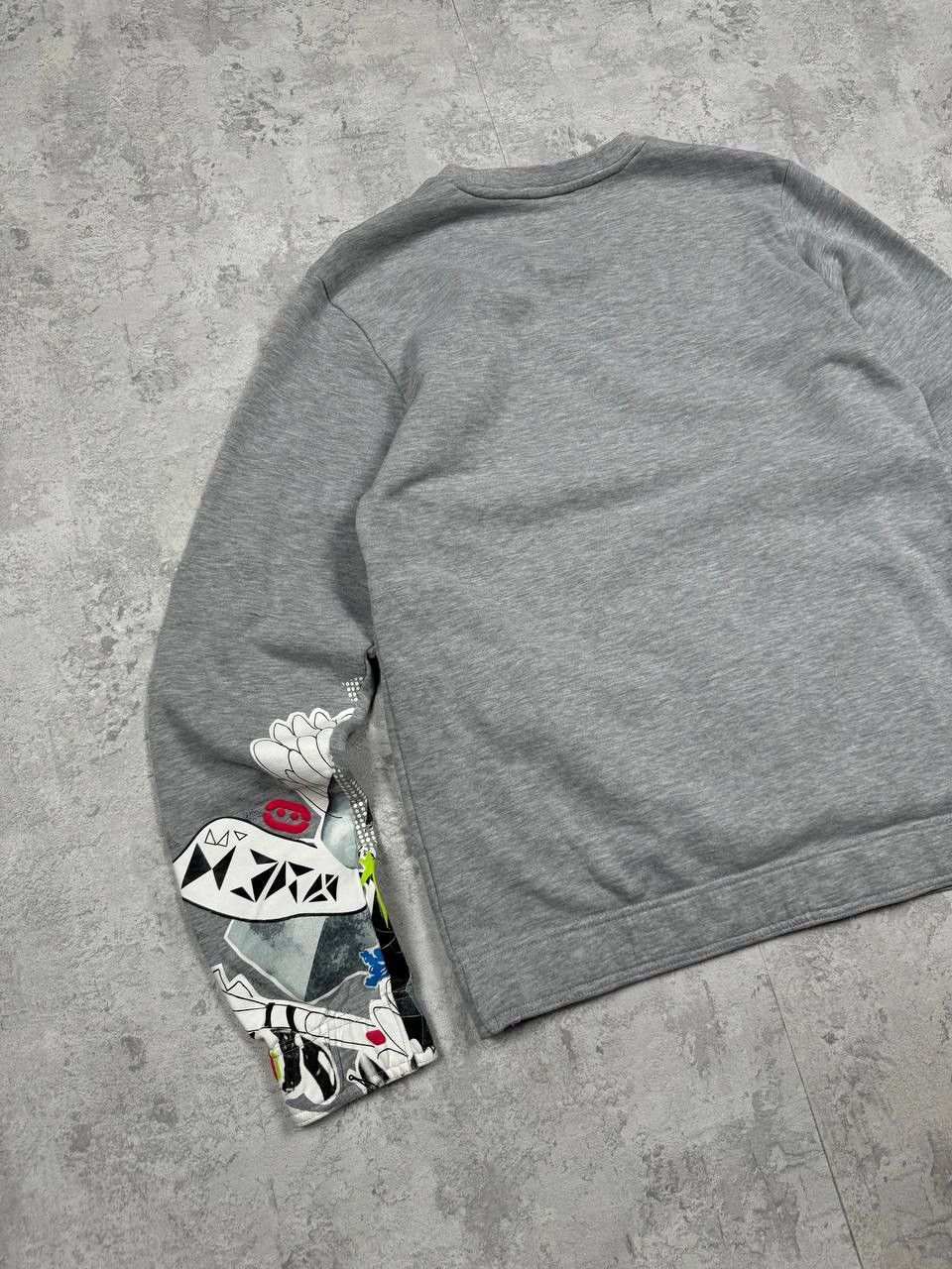 Adidas Vintage Adidas Y2K Sweatshirt Big Logo On The Sleeve Size M Size US M / EU 48-50 / 2 - 10 Thumbnail