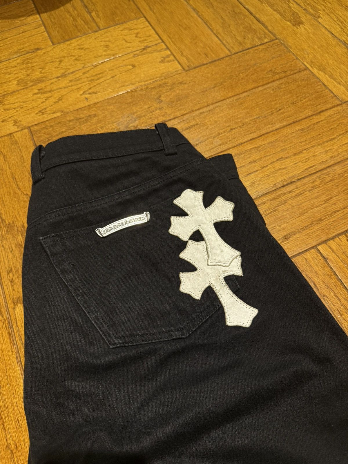 Chrome Hearts Vintage 1/1 Chrome Hearts White Leather Patch Denim Size US 32 / EU 48 - 1 Thumbnail