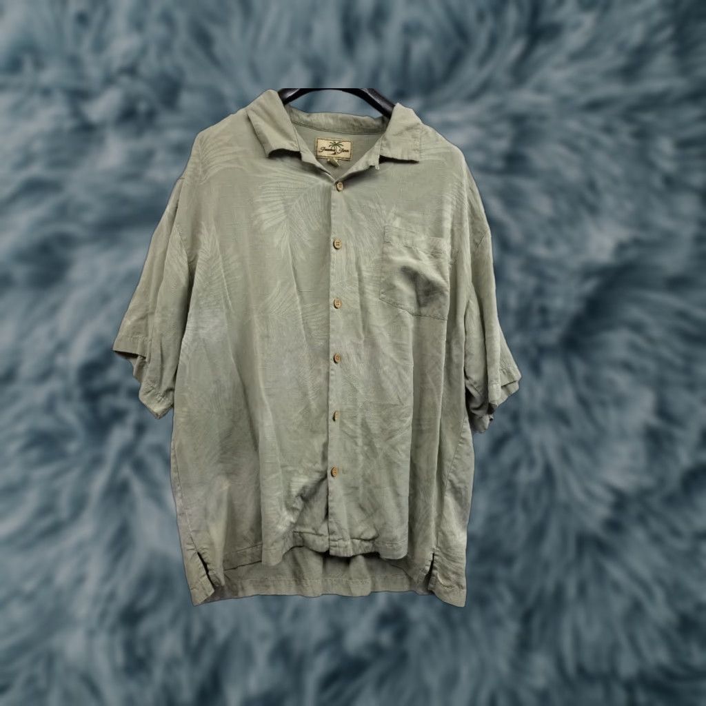 Vintage **Hawaiian Silk XL Men's Beige Floral Shirt** User: **XL Hawaiian Men's Beige Floral Silk Shirt** Size US XL / EU 56 / 4 - 1 Thumbnail